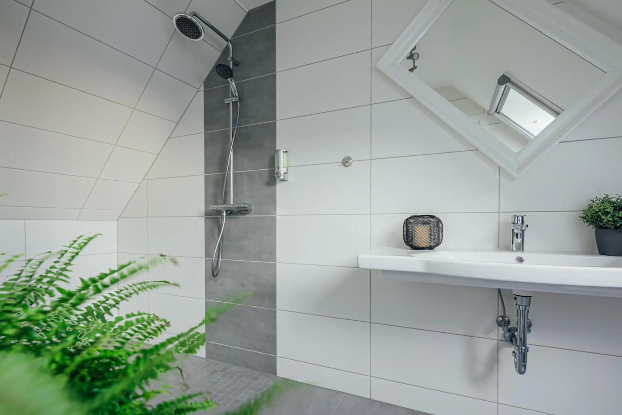 Shower in Aparthotel Pumpengasse