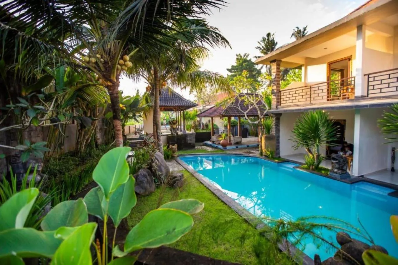 Swimming pool in Asri Sari Ubud Resort