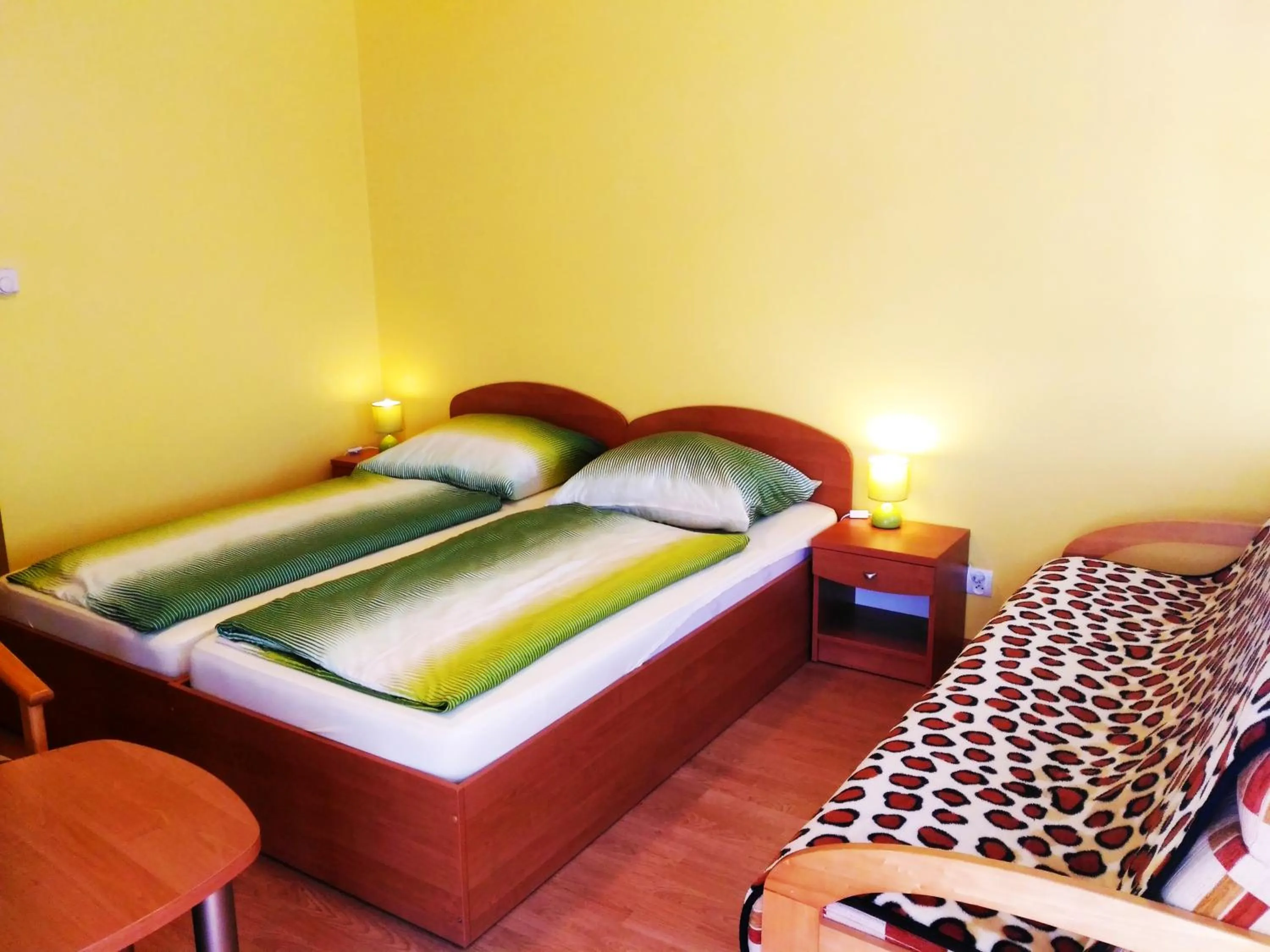 Photo of the whole room, Bed in Posejdon