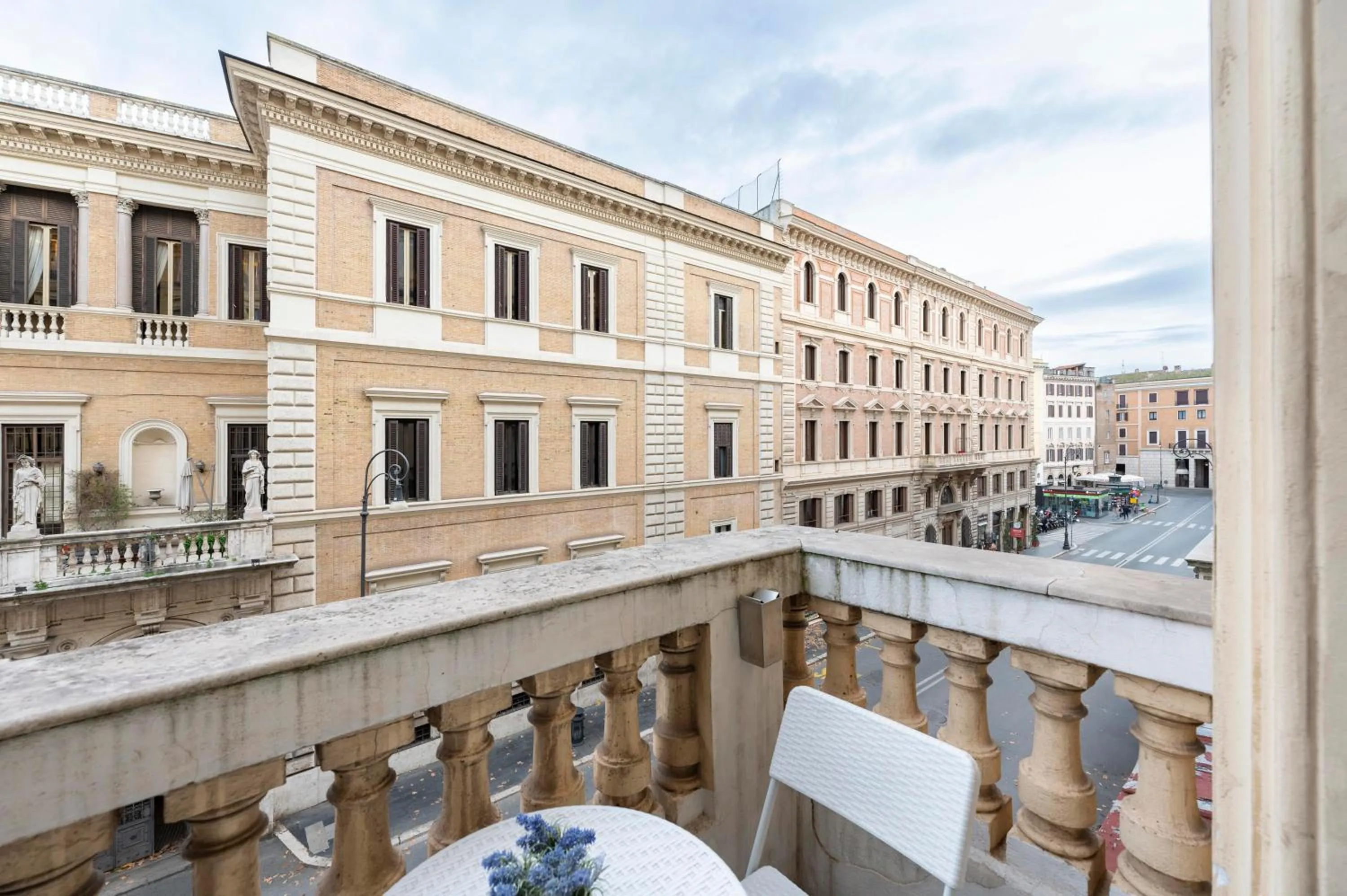 Balcony/Terrace in Vanity Navona