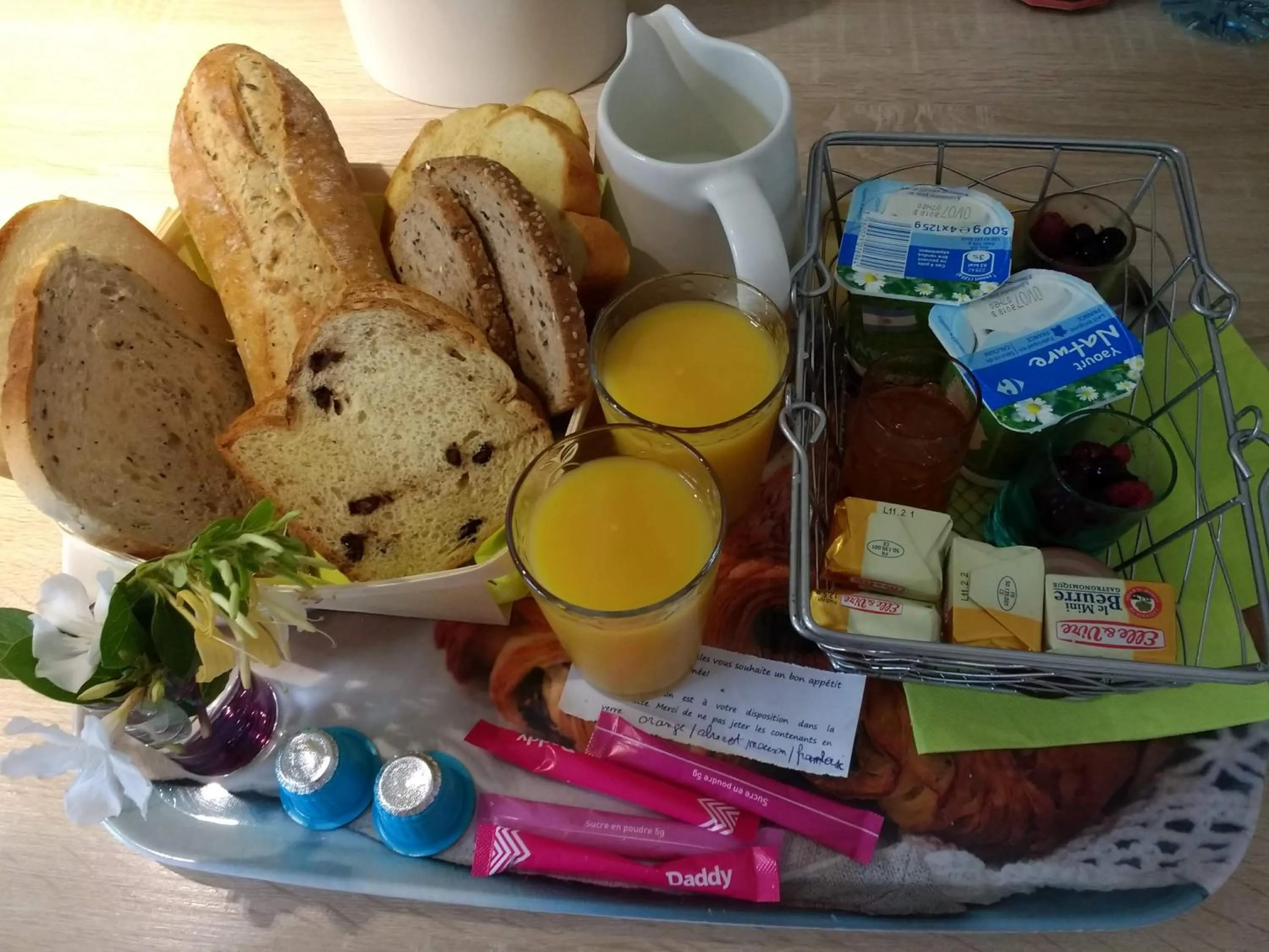 Coffee/tea facilities in Studio d'Hôtes les Libellules
