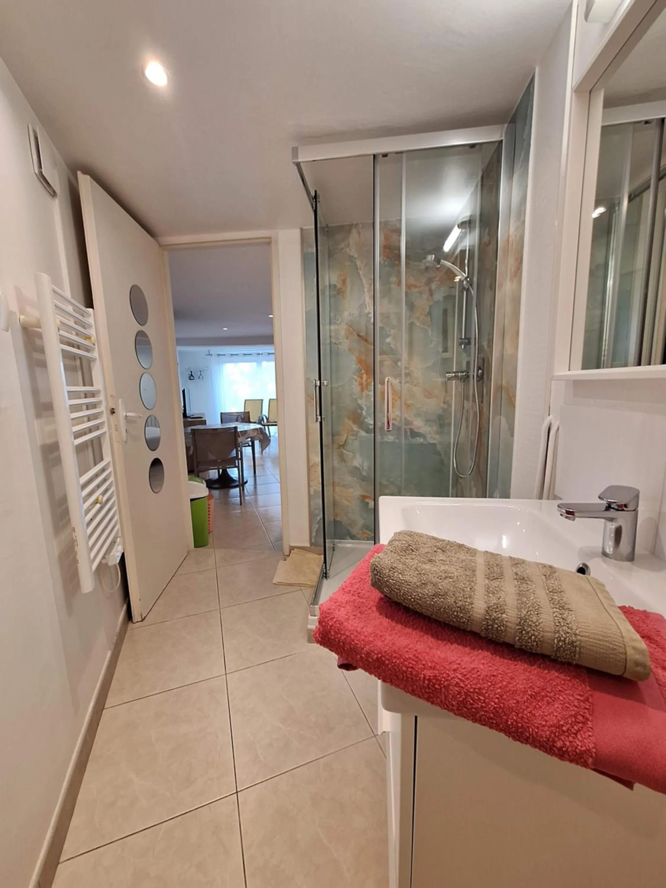 Shower in Studio d'Hôtes les Libellules