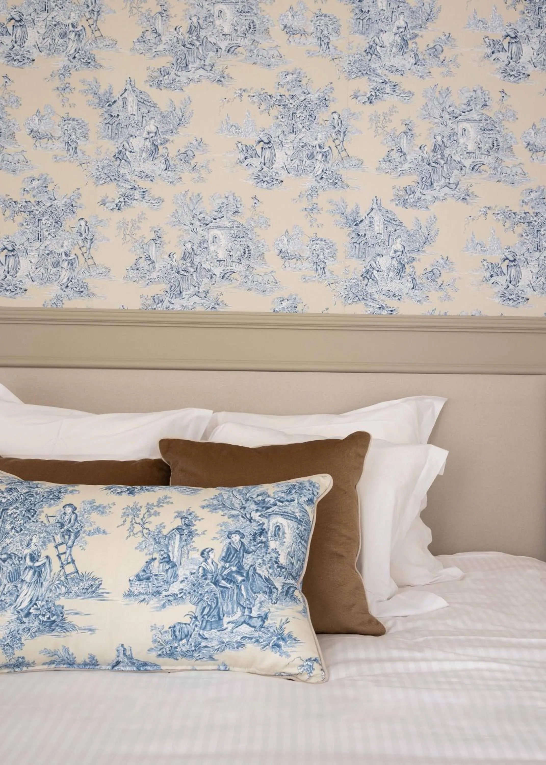 Bed in Château De La Bûcherie