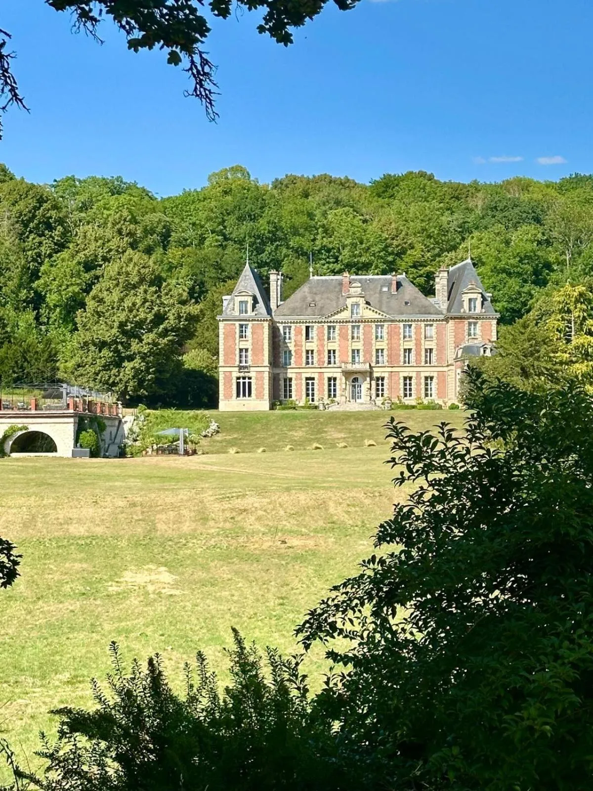Property building in Château De La Bûcherie