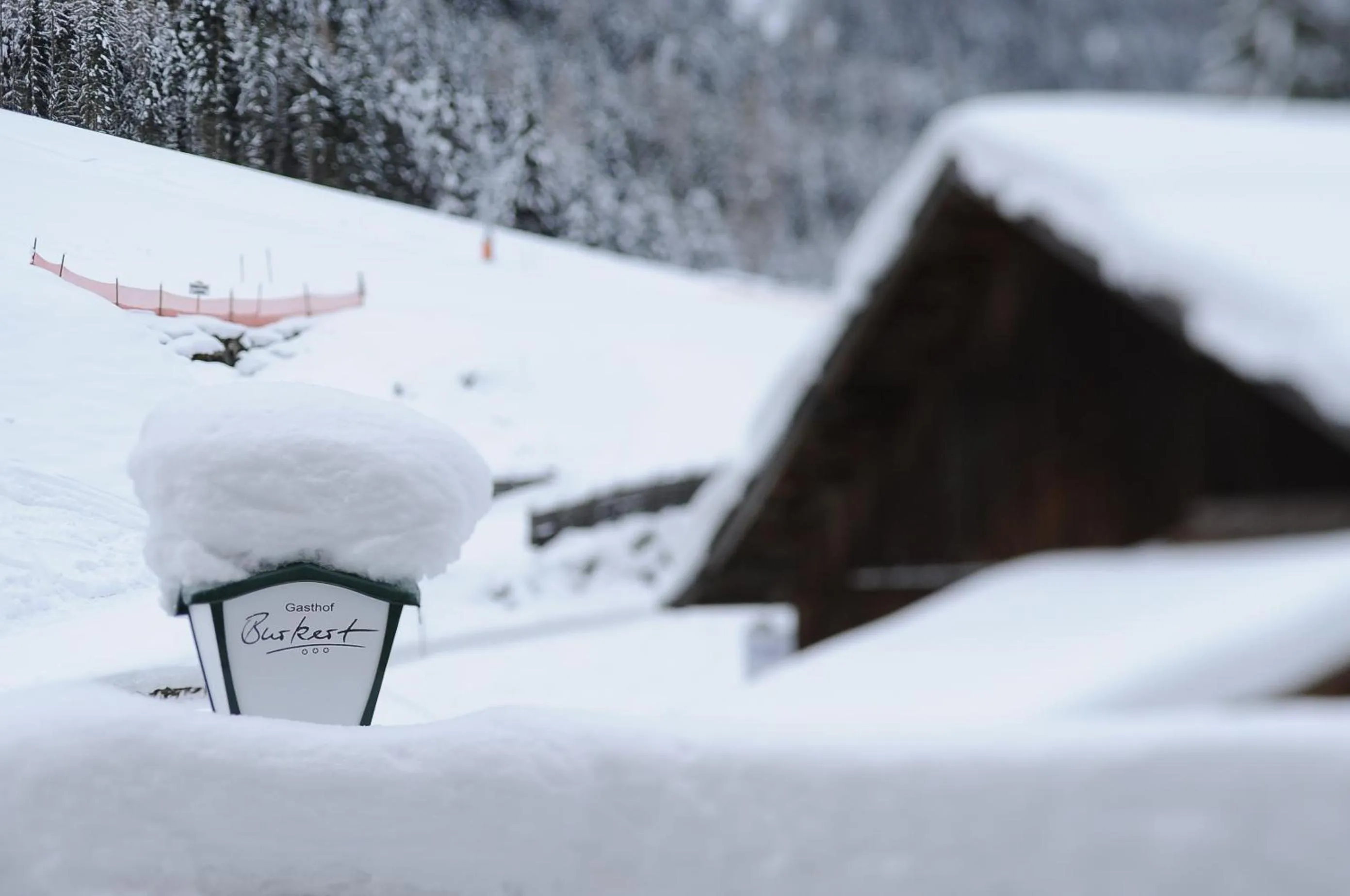 Property building in Gasthof Burkert