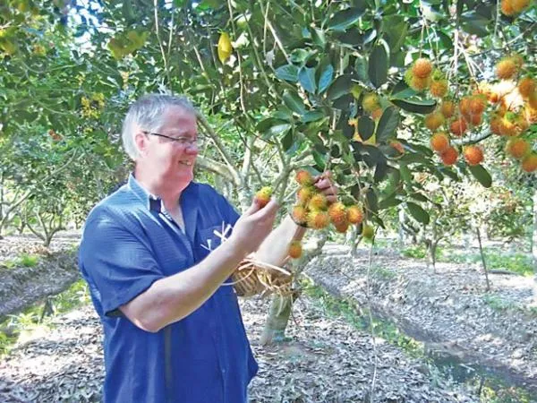 Guests in Mekong Ecolodge Bungalow
