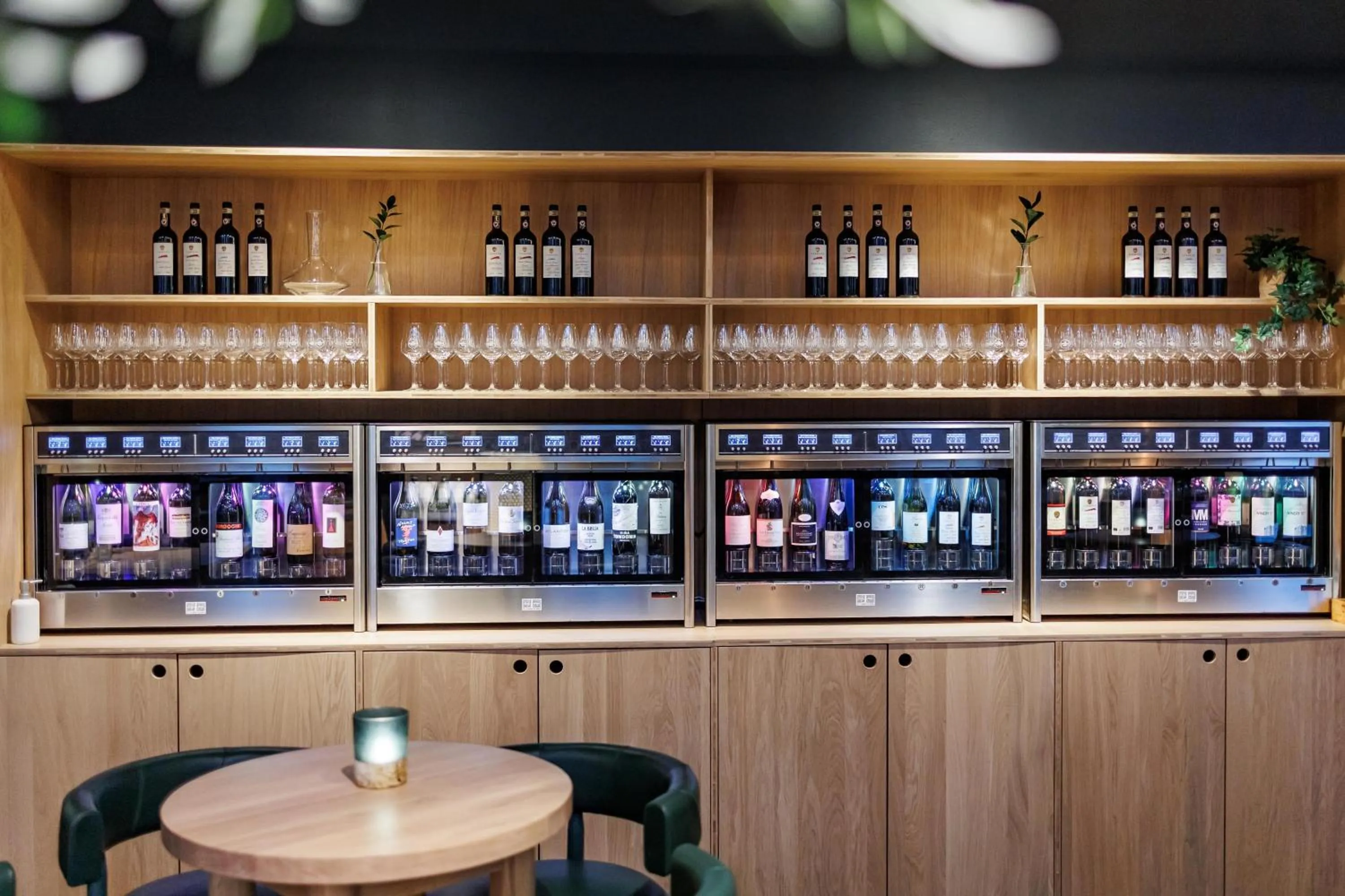 Lounge or bar in The Winery Hotel, WorldHotels Crafted