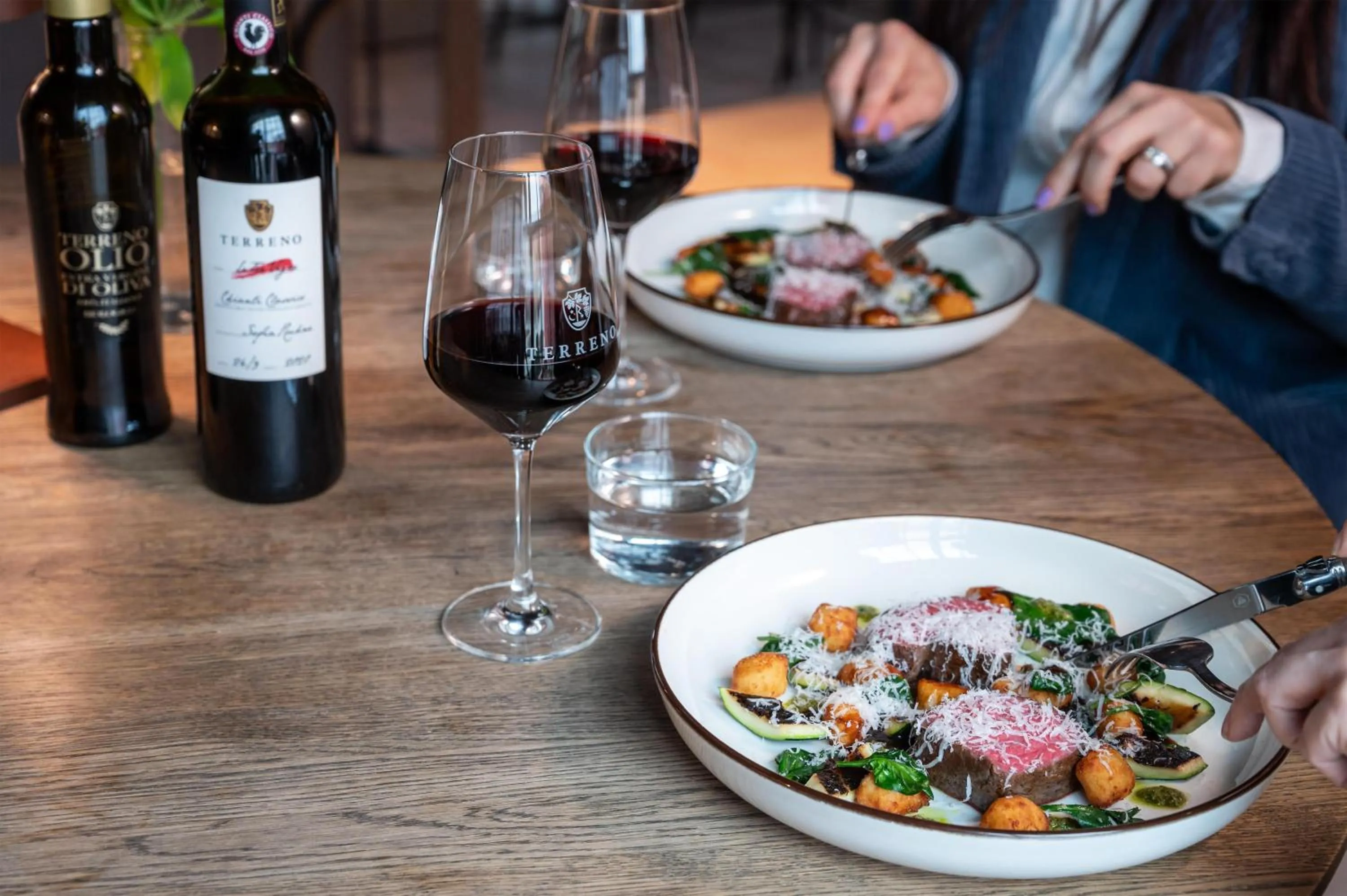 Restaurant/places to eat in The Winery Hotel, WorldHotels Crafted