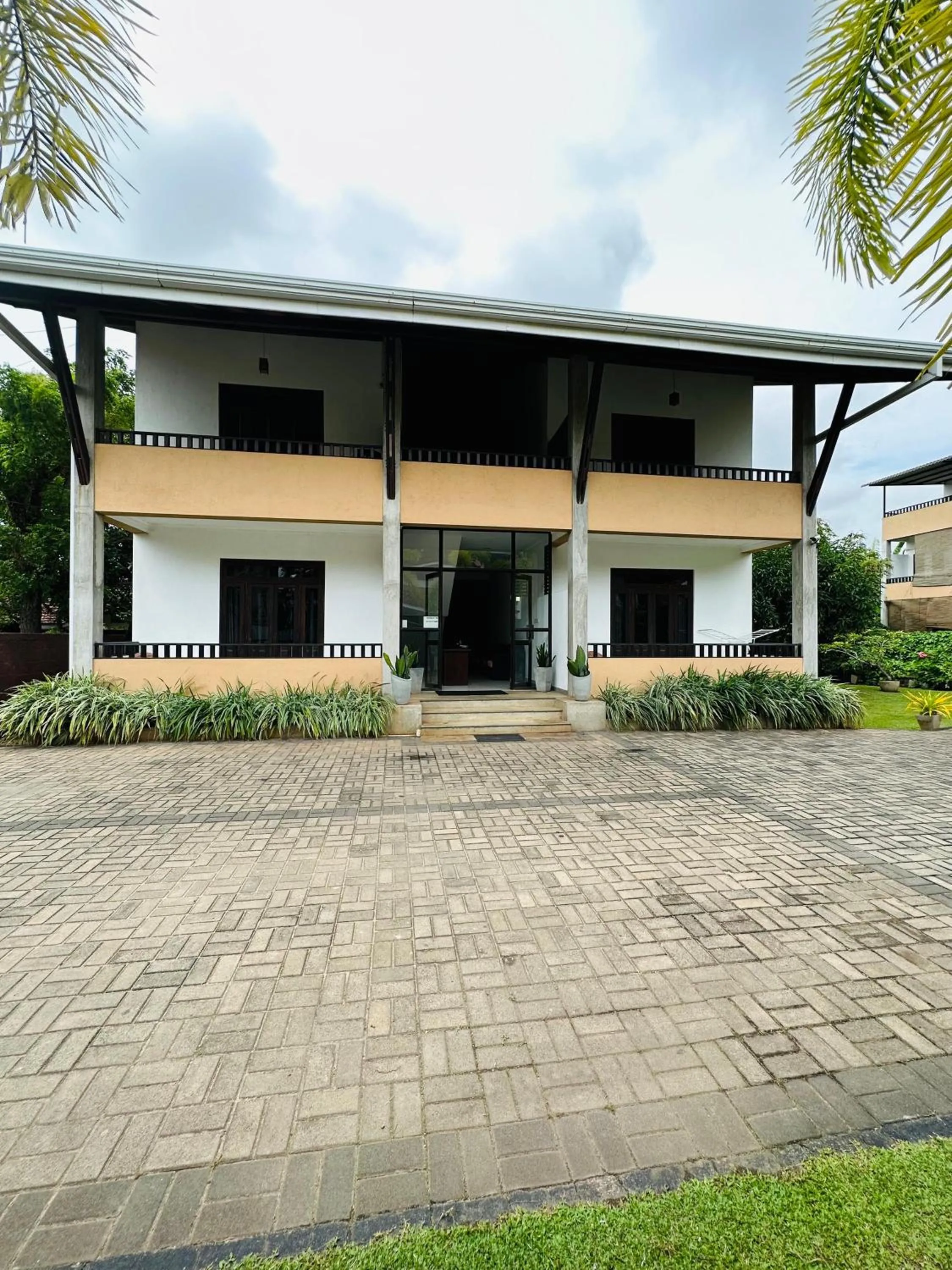 Property building in Sunrise Palace Negombo