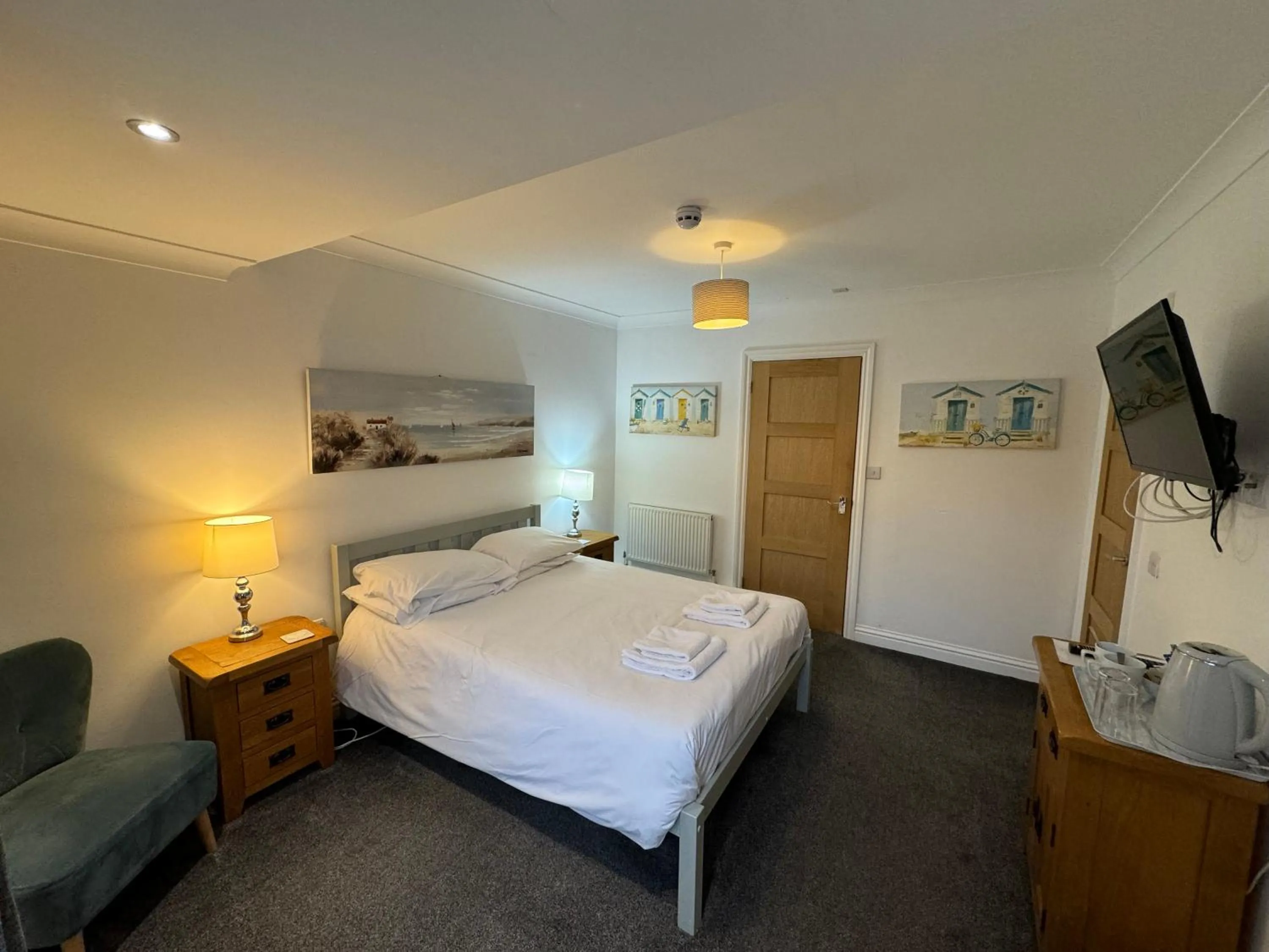 Bed in The Waves B&B