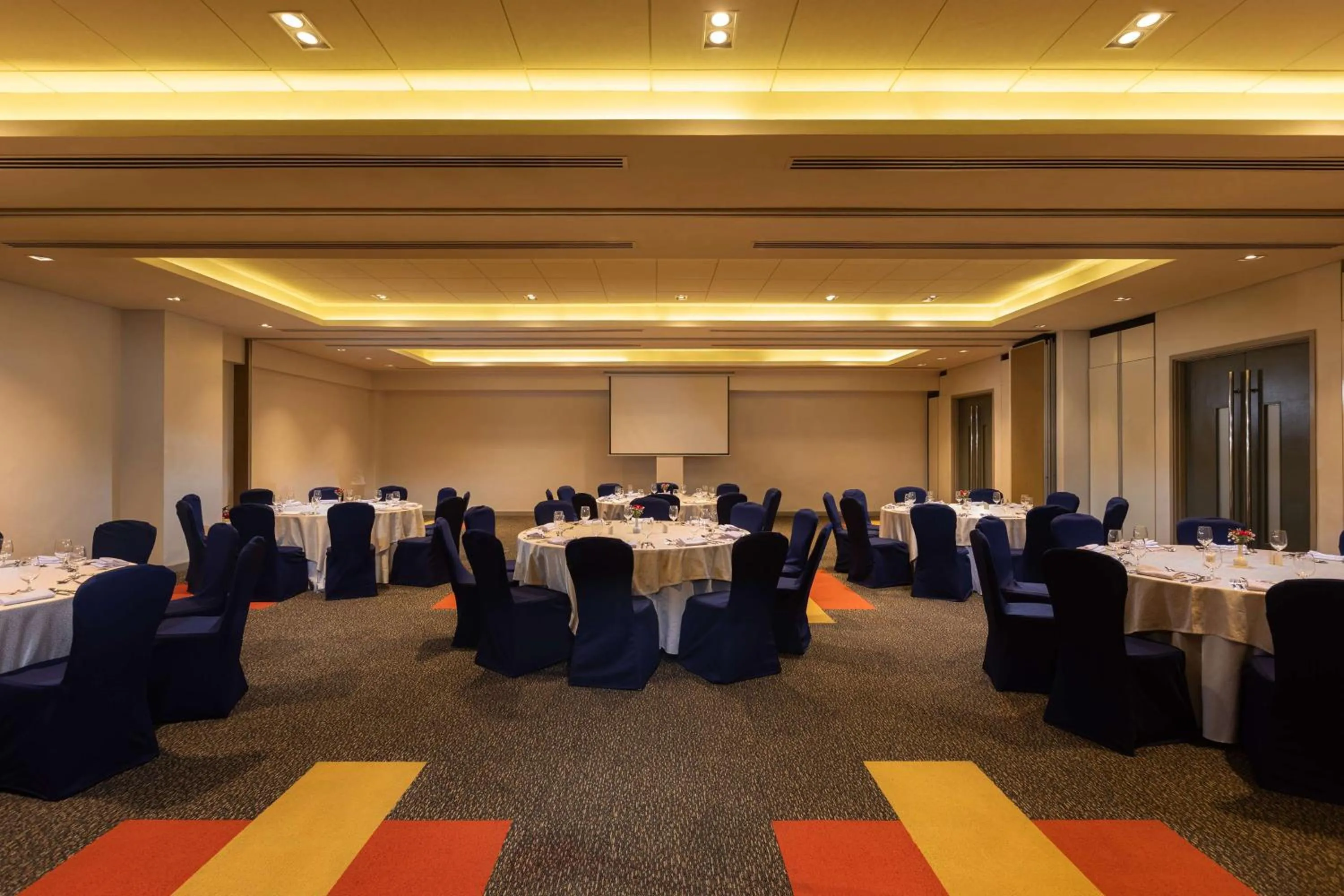 Meeting/conference room in Park Inn By Radisson Clark