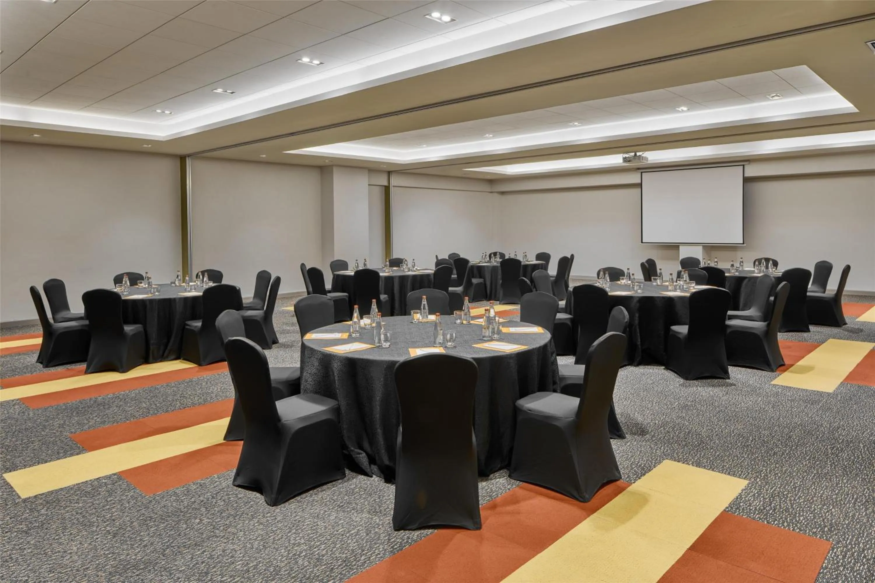 Meeting/conference room in Park Inn By Radisson Clark