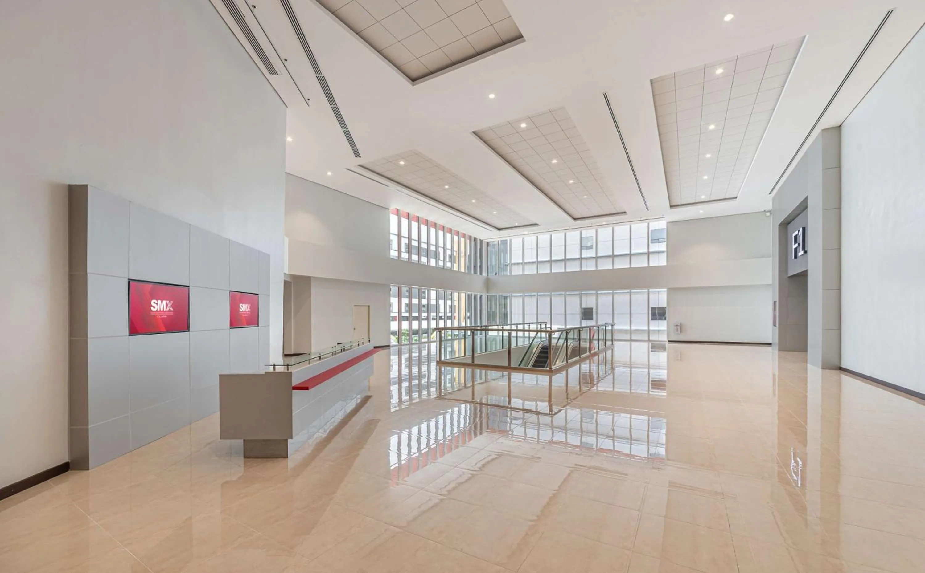 Lobby or reception in Park Inn By Radisson Clark