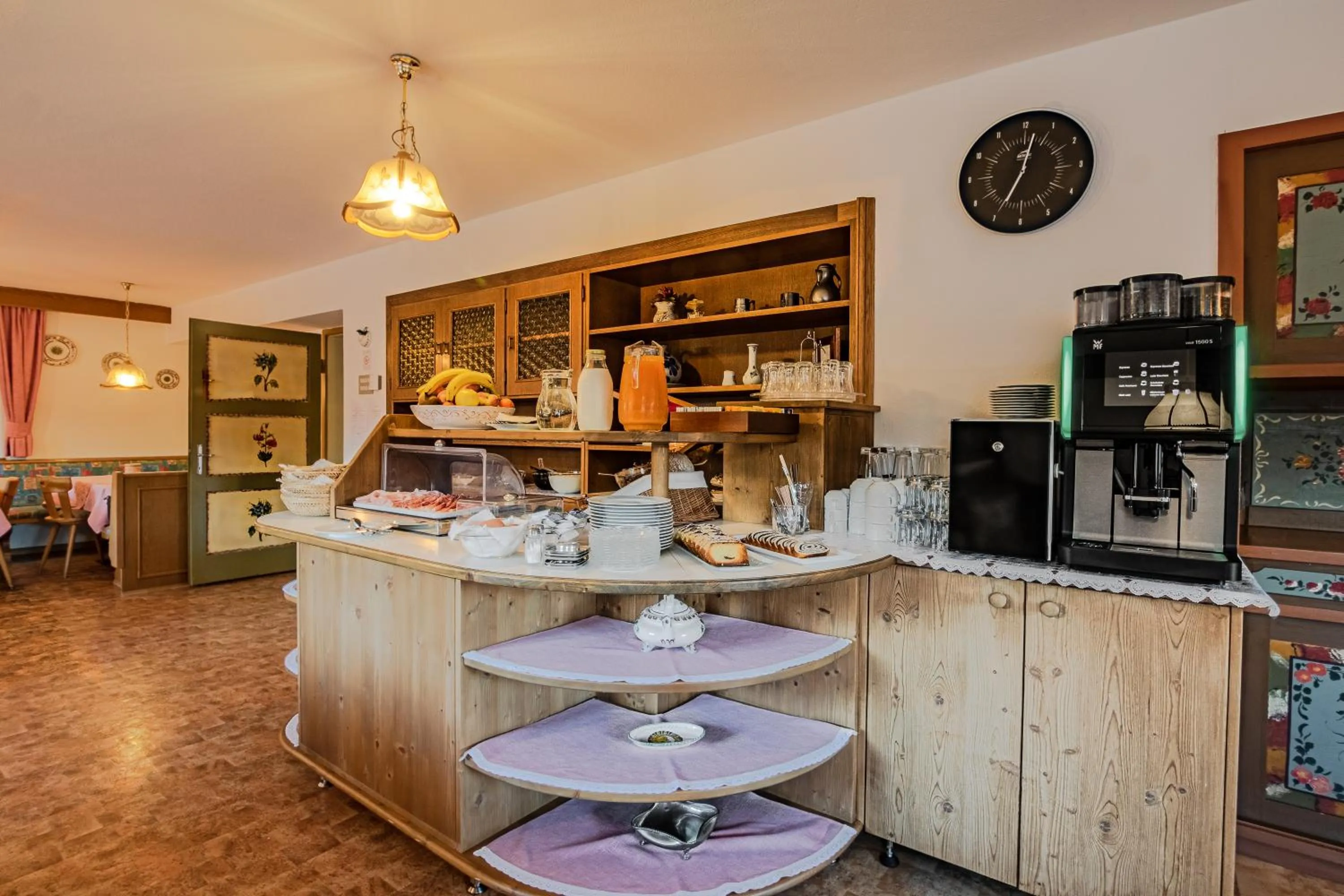 Staff in Garni Baita