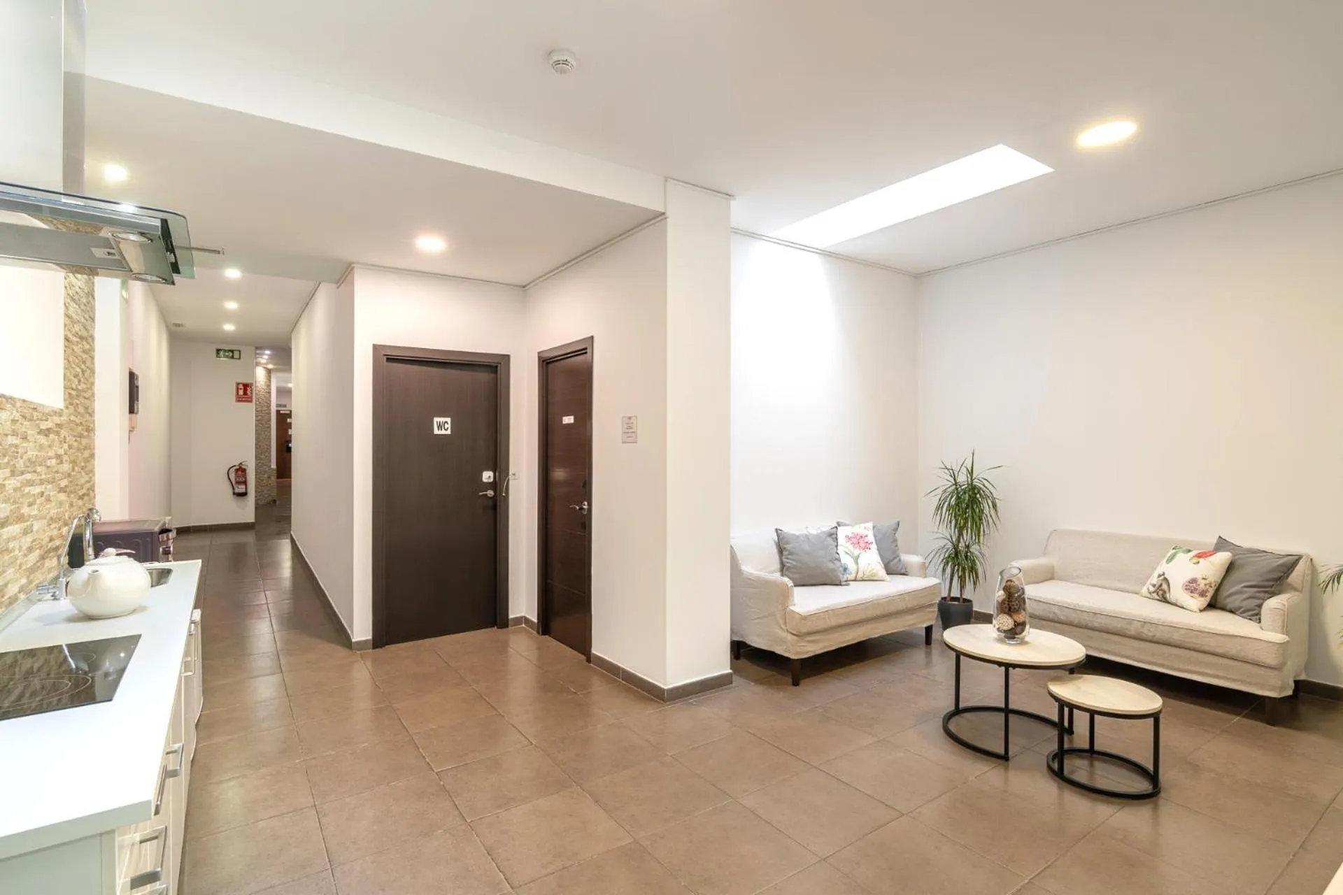 Living room in Laramond Barcelona Rooms