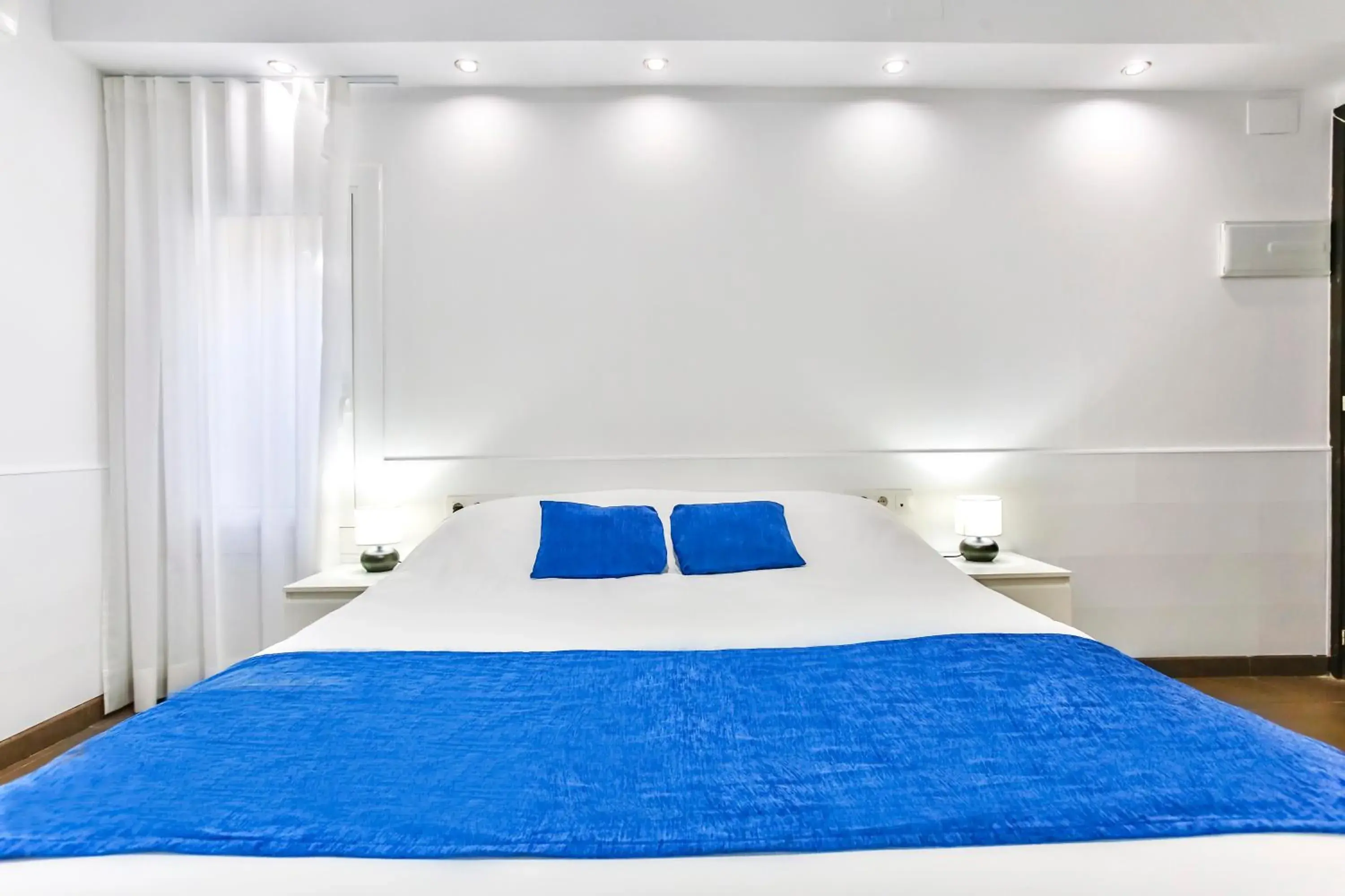 Laramond Barcelona Rooms Laramond Barcelona Rooms