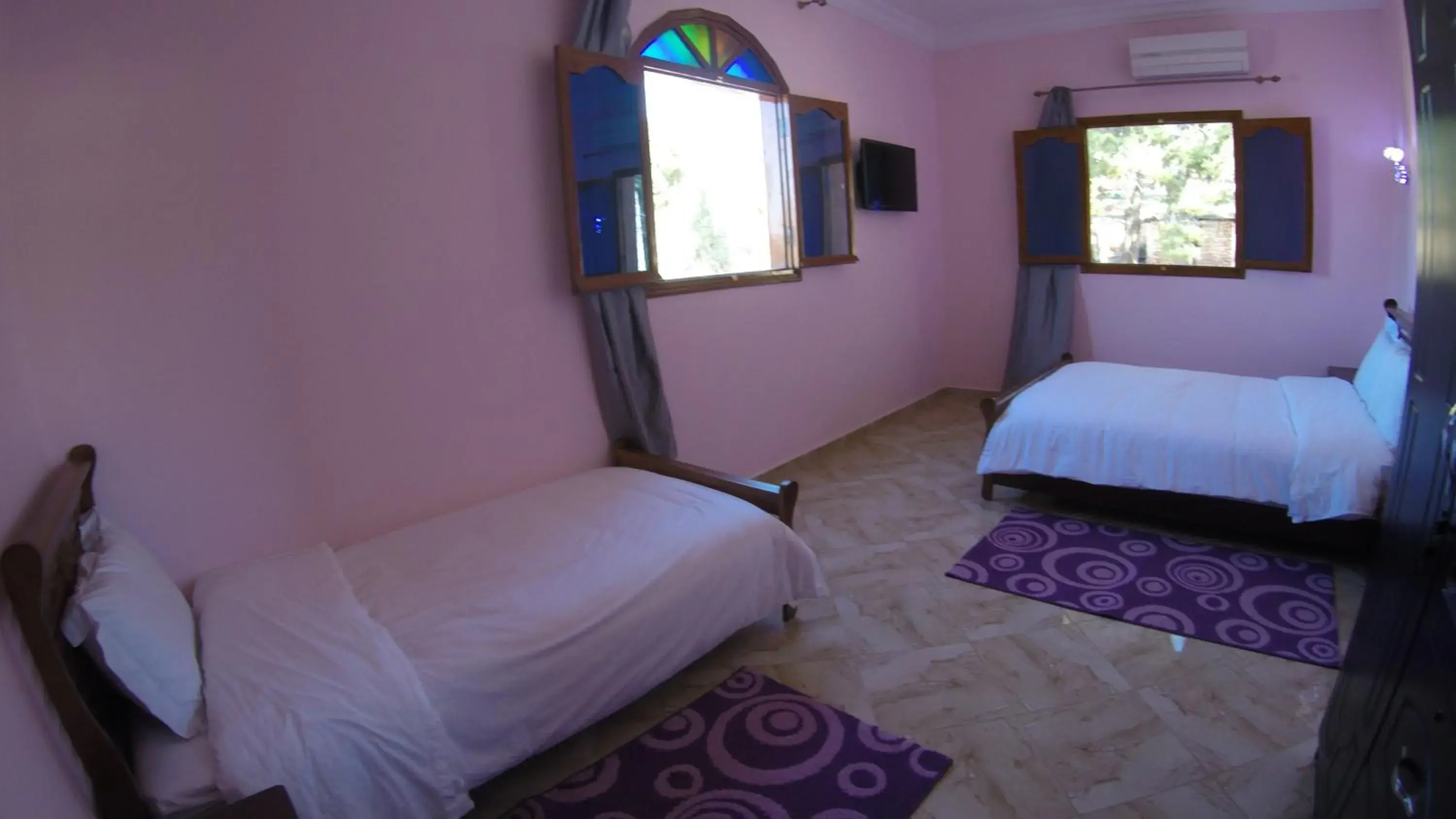 Deluxe Triple Room - single occupancy in Hôtel Ajil Cascades D'ouzoud Deluxe Triple Room - single occupancy in Hôtel Ajil Cascades D'ouzoud