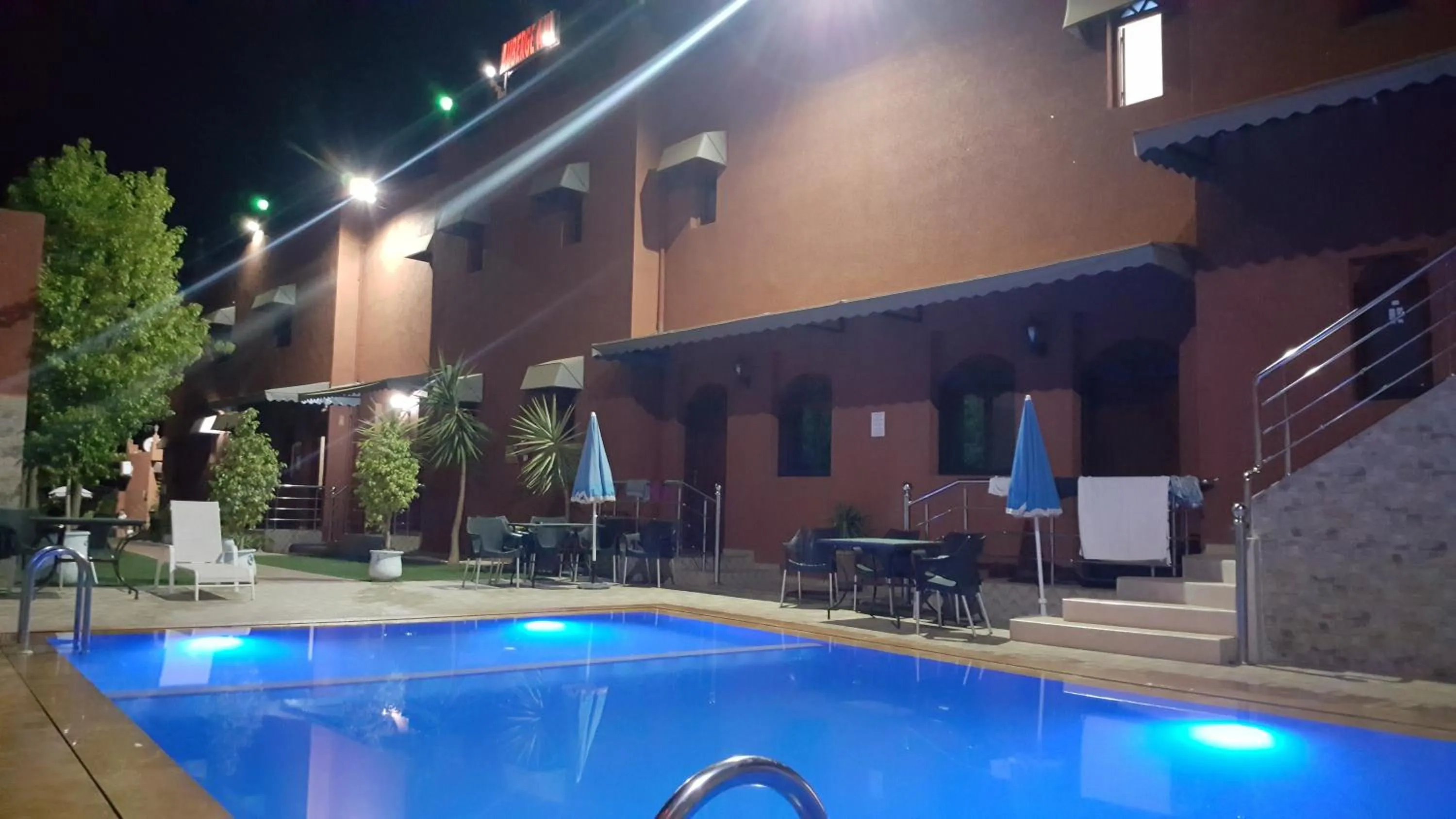 Swimming pool in Hôtel Ajil Cascades D'ouzoud