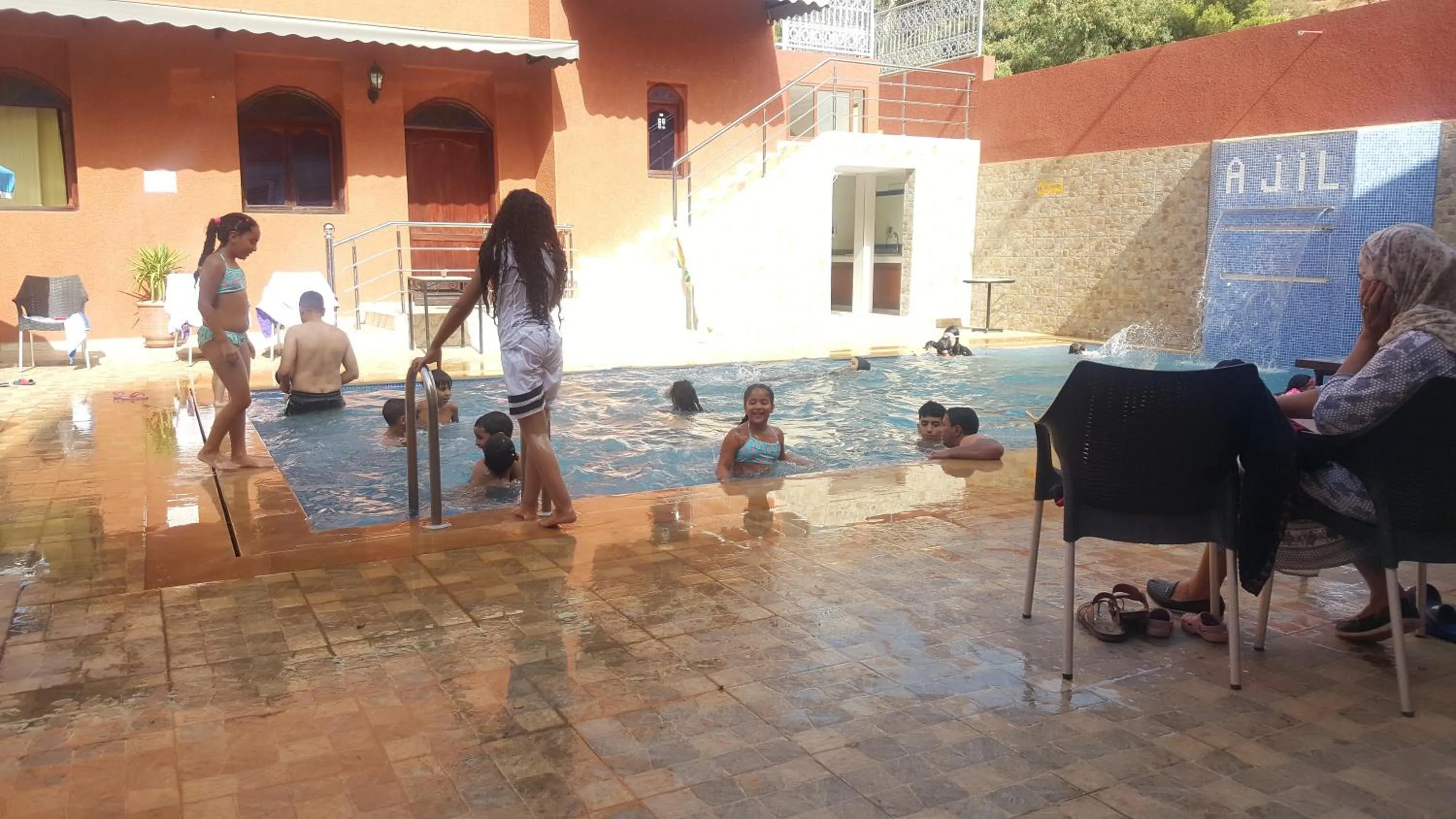 Swimming pool in Hôtel Ajil Cascades D'ouzoud