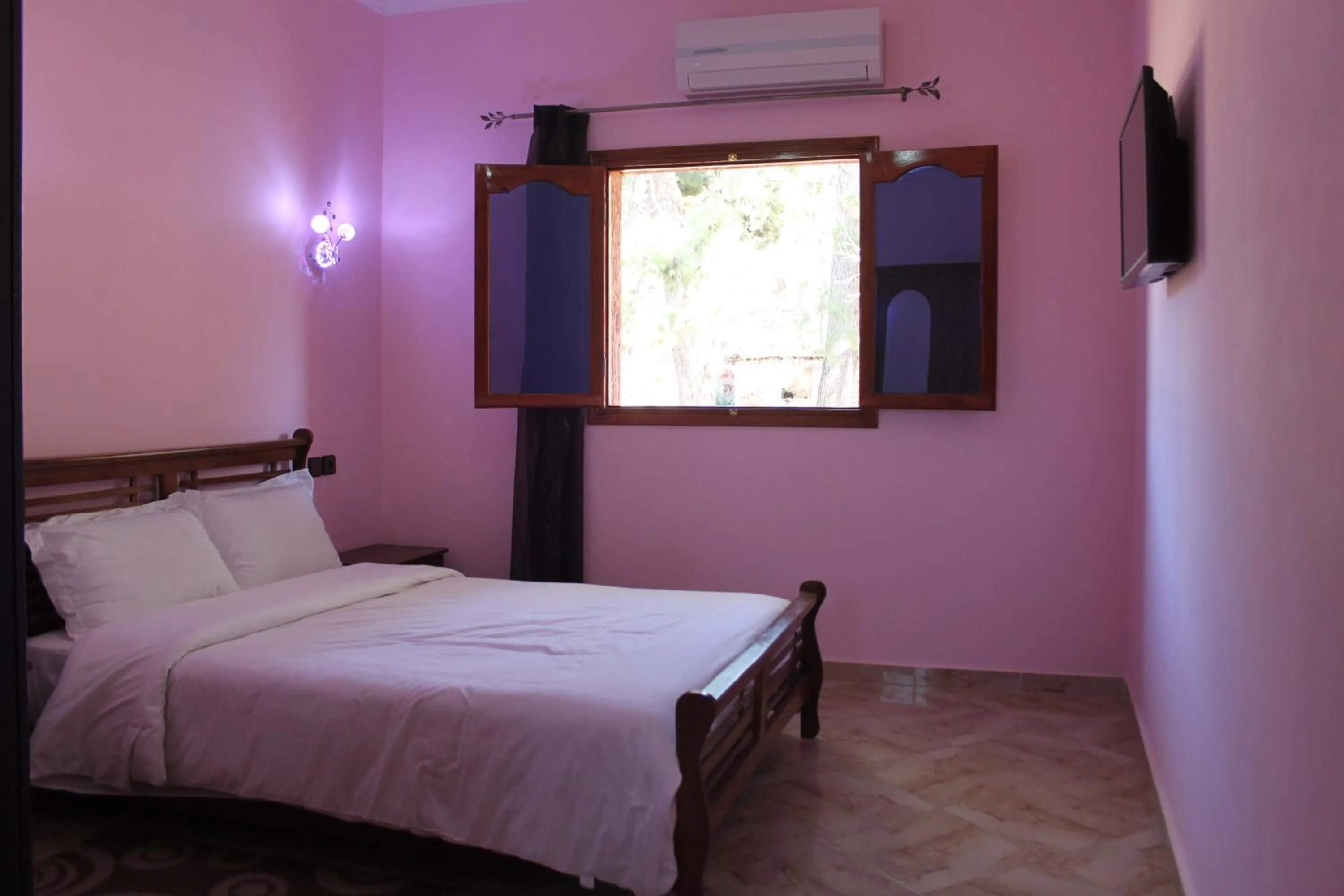 Bedroom, Bed in Hôtel Ajil Cascades D'ouzoud