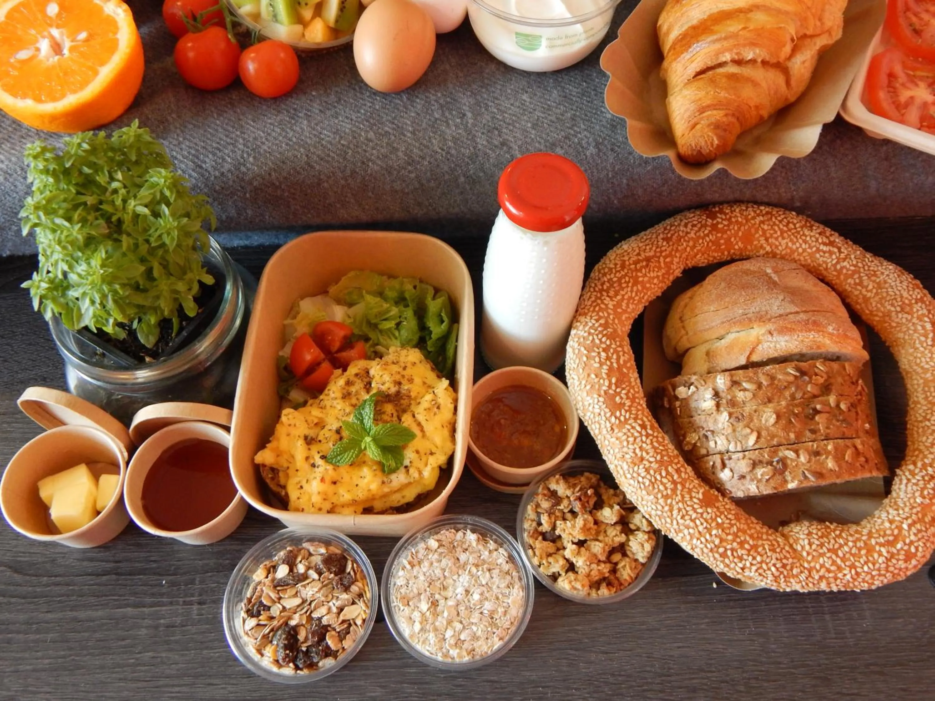 TV and multimedia in Ampelos Executive Houses