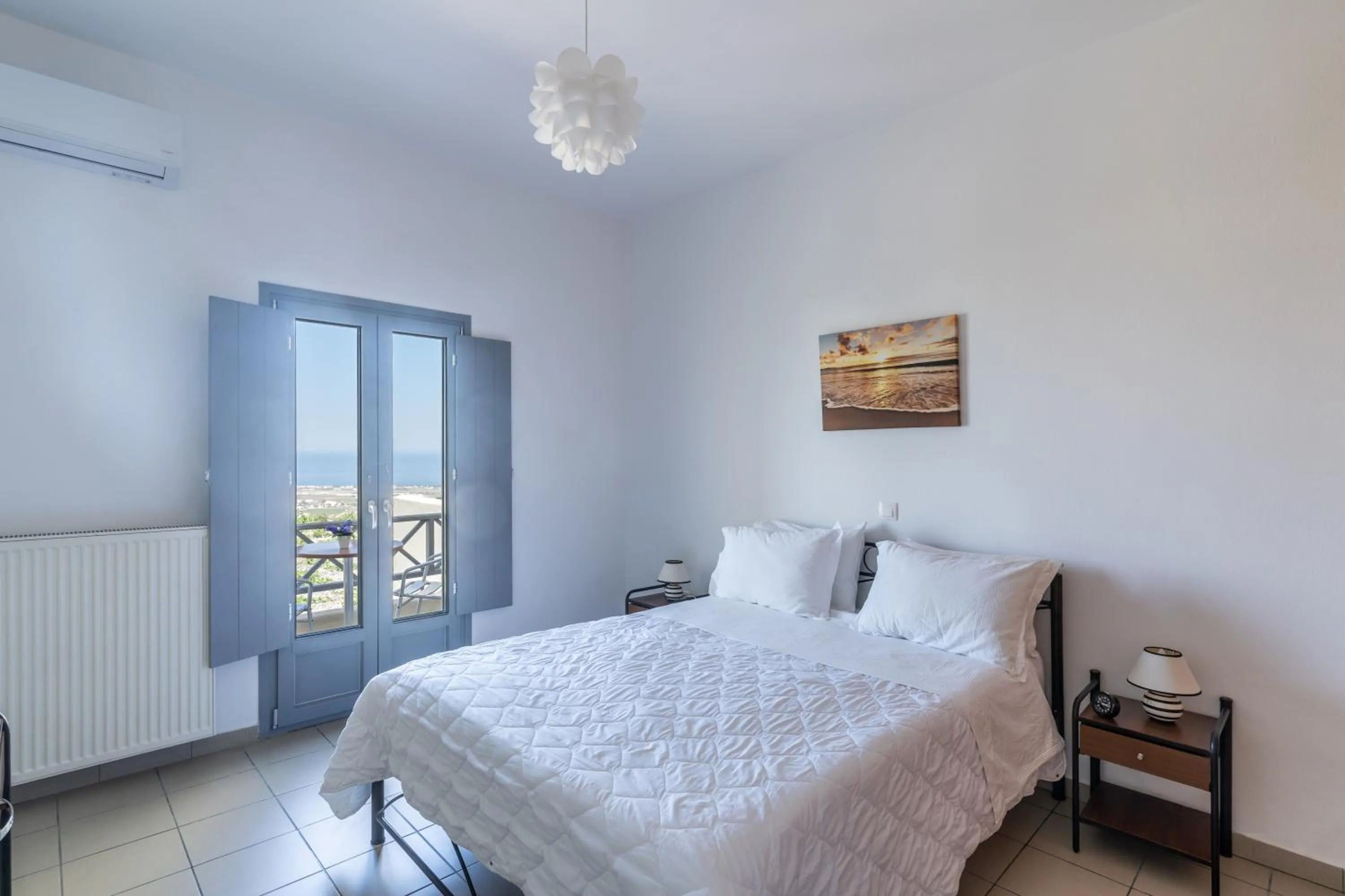 Bed in Ampelos Executive Houses