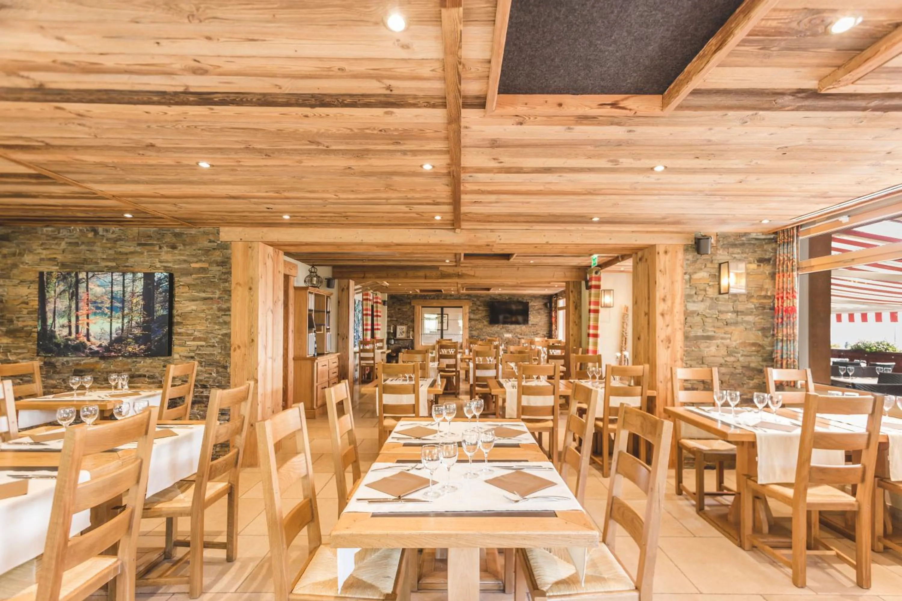 Hôtel-Restaurant Bois Joly