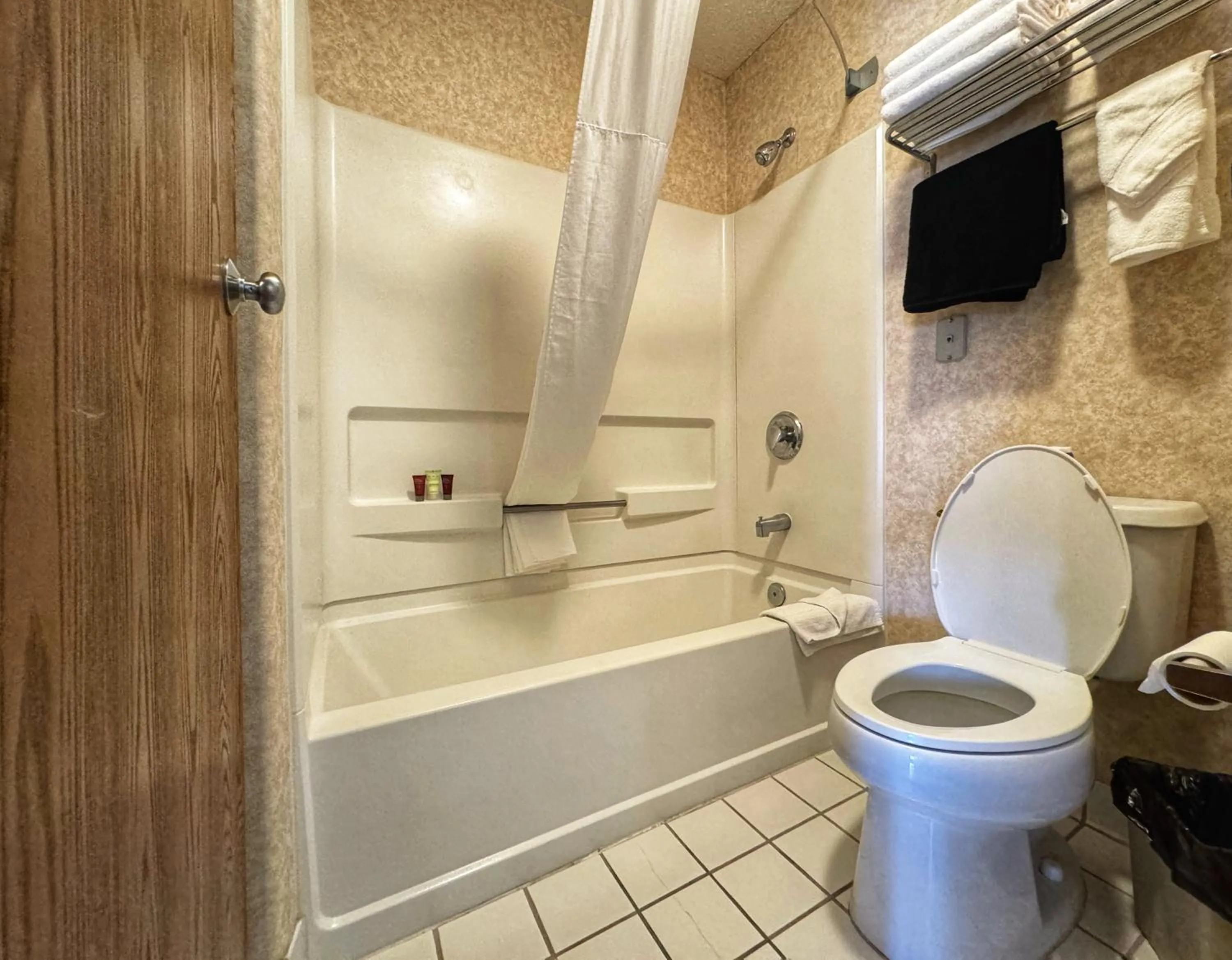 Bathroom in Stay Wise Inn Cedaredge