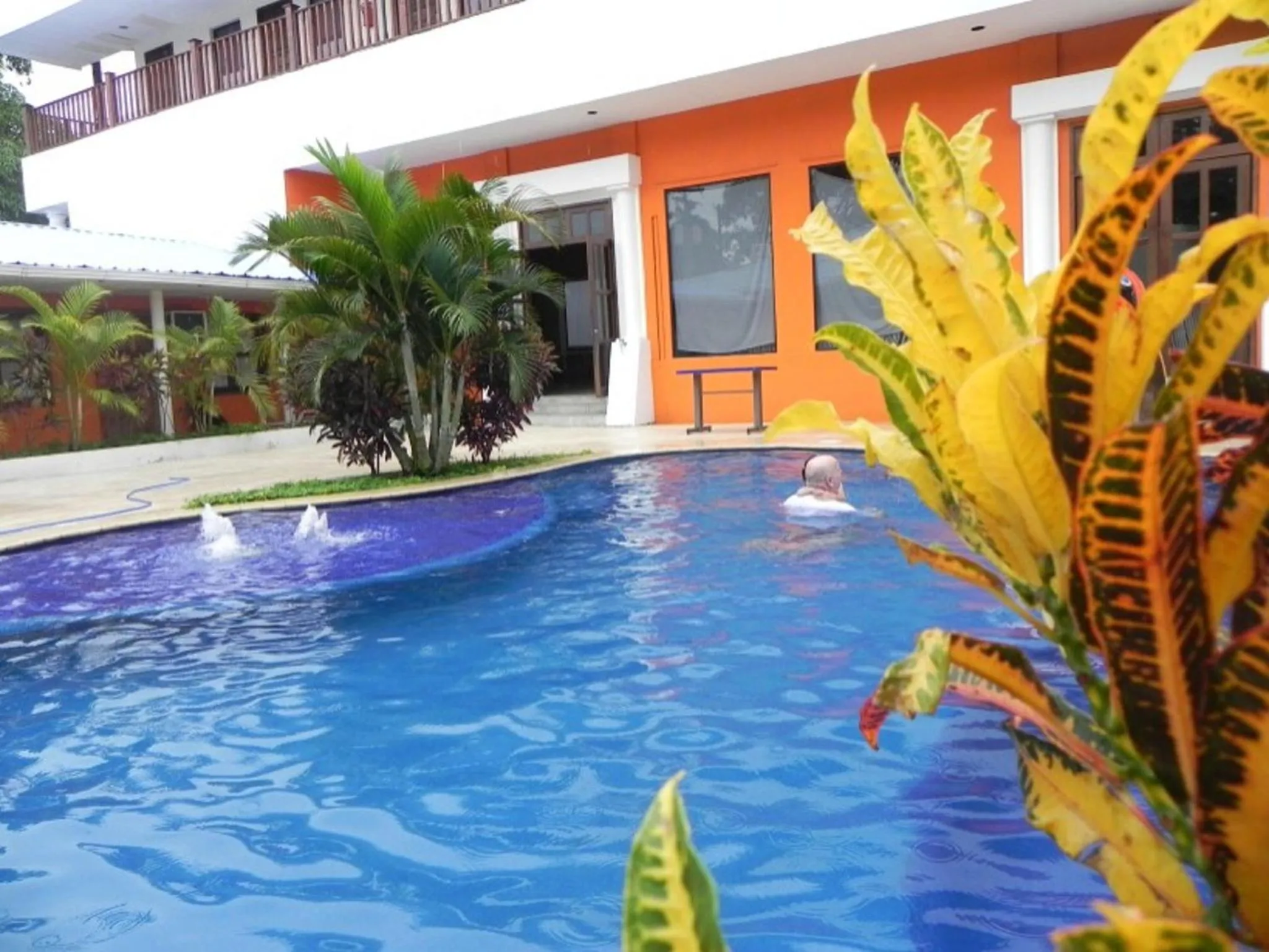 Swimming pool in Hotel Puerto Libre