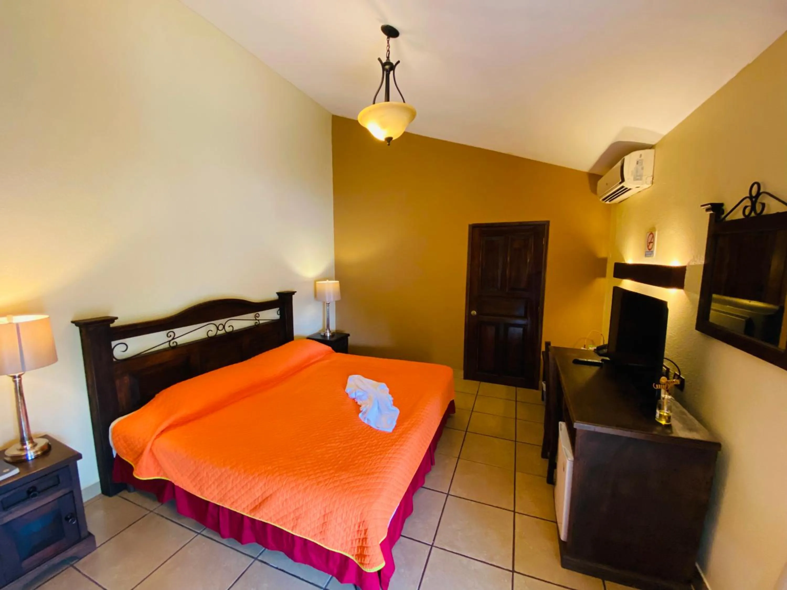 Bed in Hotel Puerto Libre