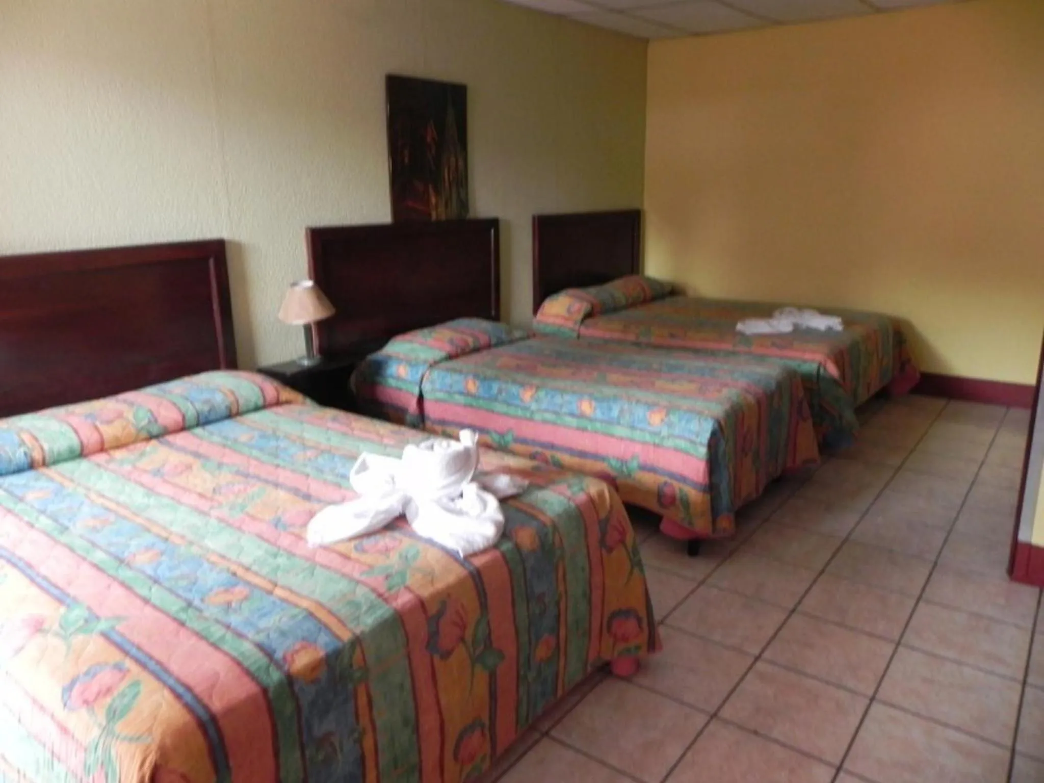 Photo of the whole room, Bed in Hotel Puerto Libre