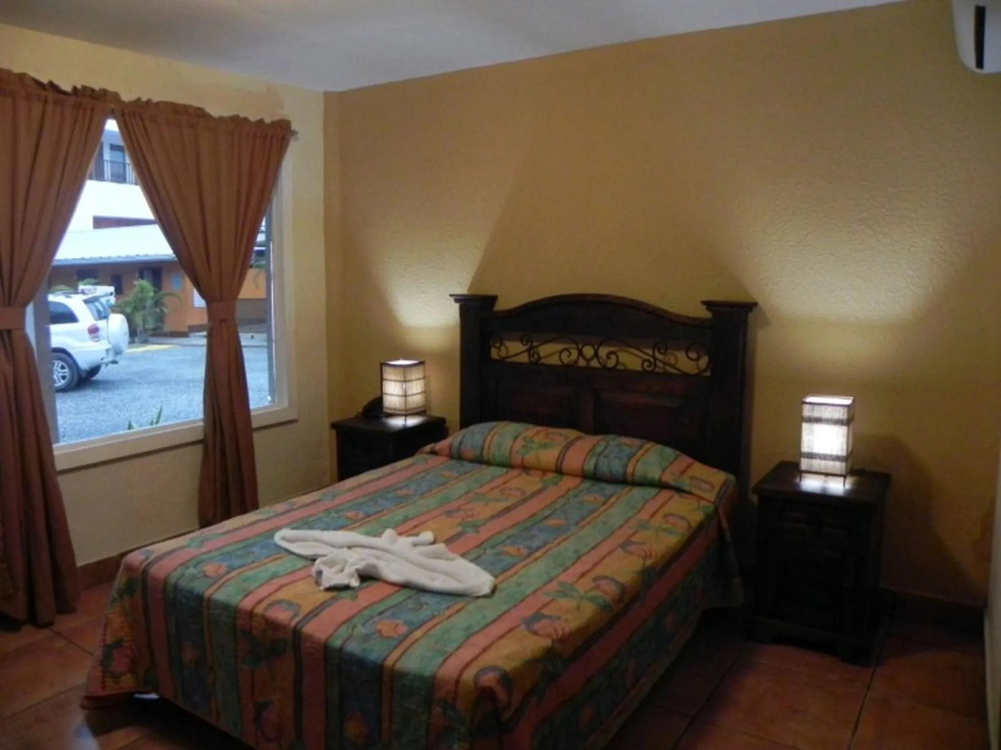 Photo of the whole room, Bed in Hotel Puerto Libre