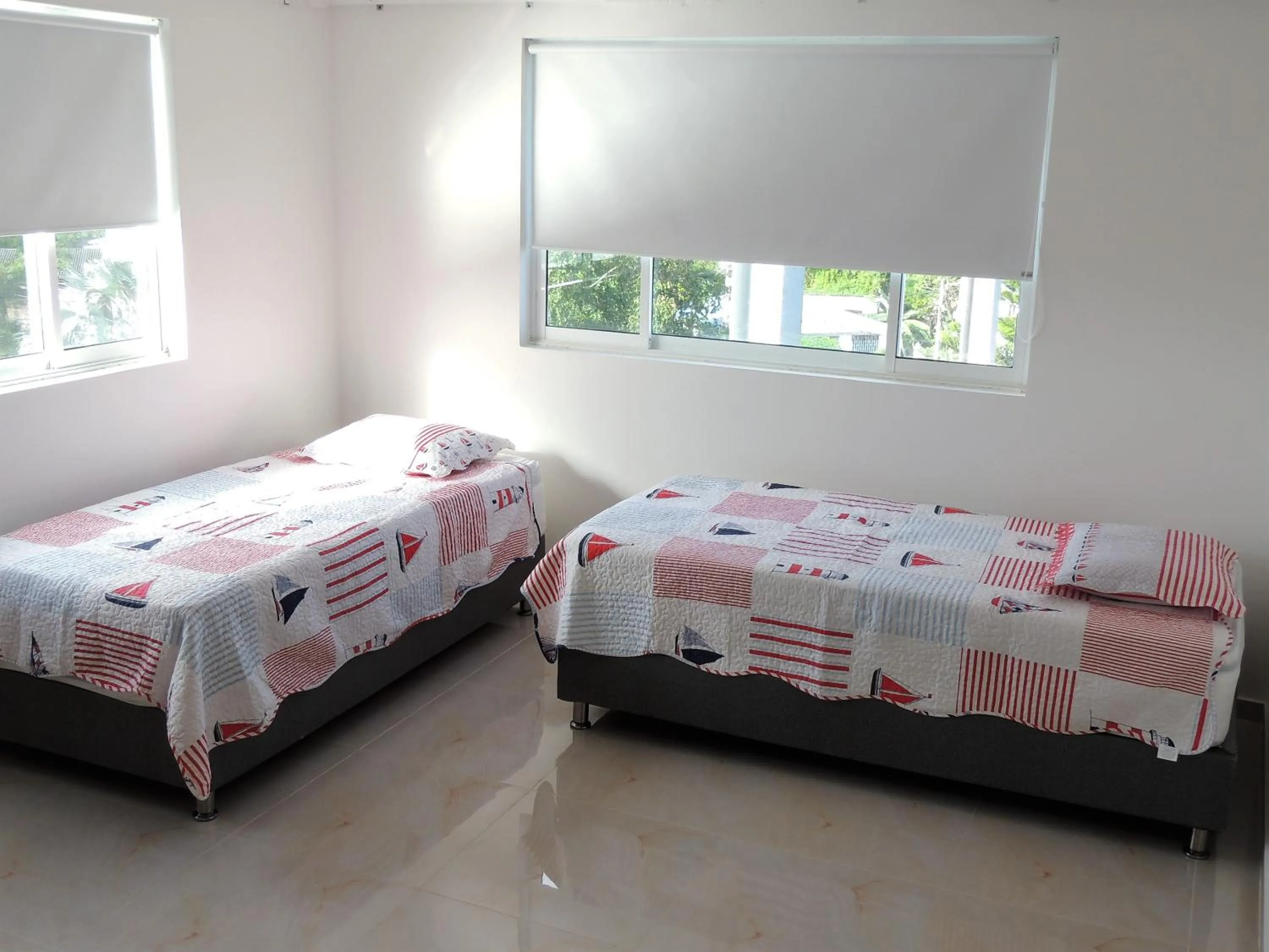 Photo of the whole room in Sea Colors Apartments