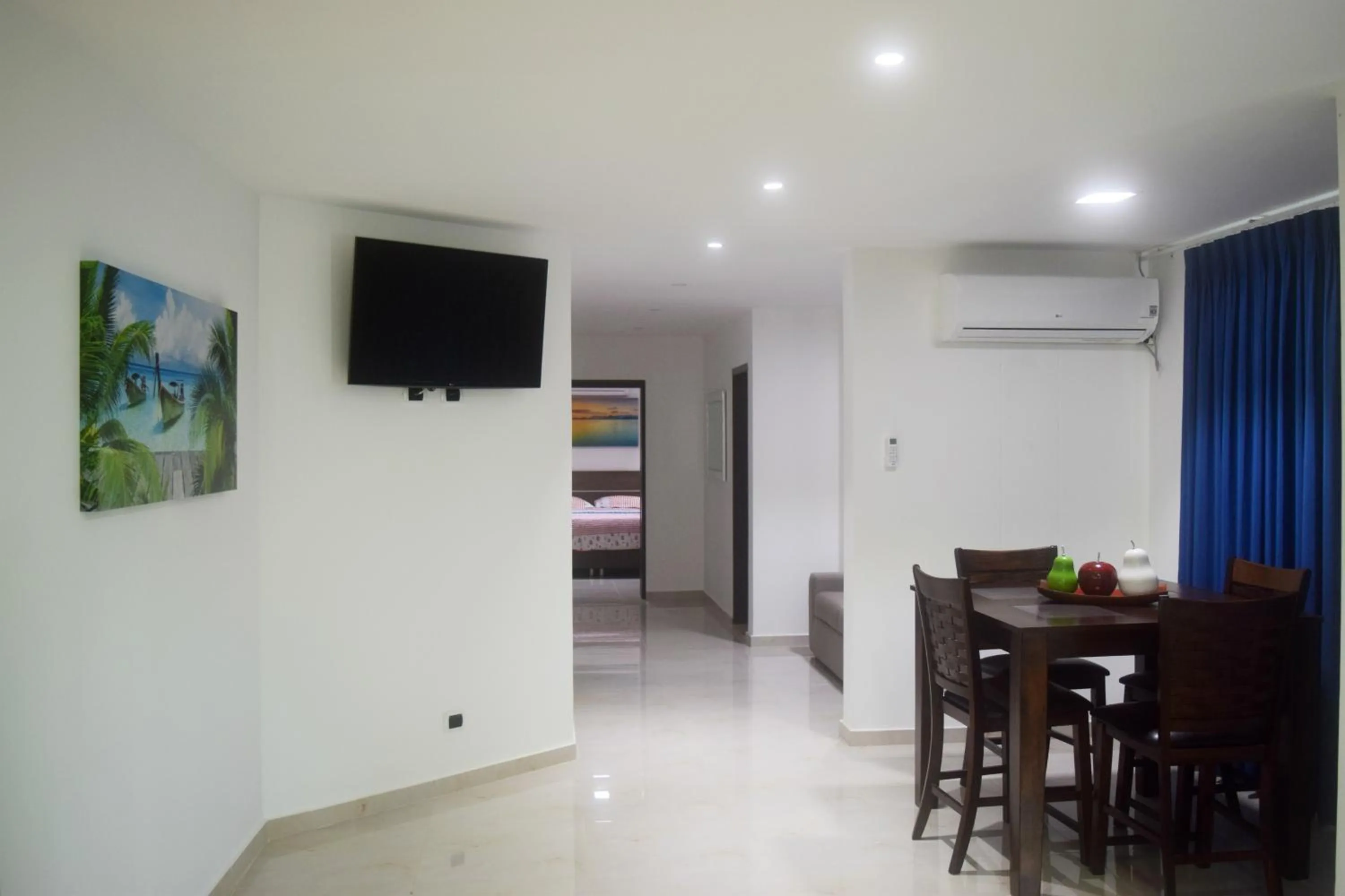 Dining area in Sea Colors Apartments
