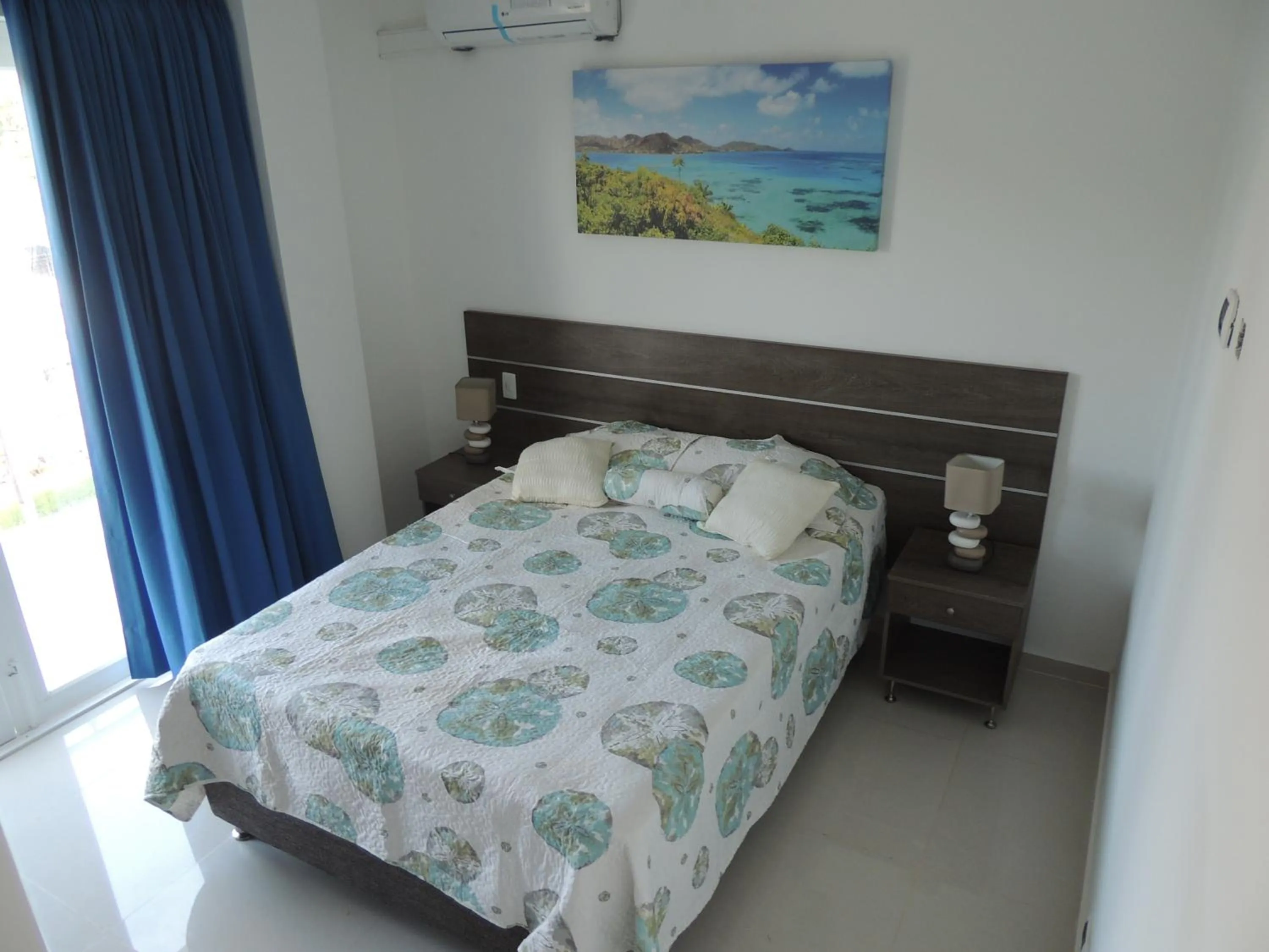 Day in Sea Colors Apartments