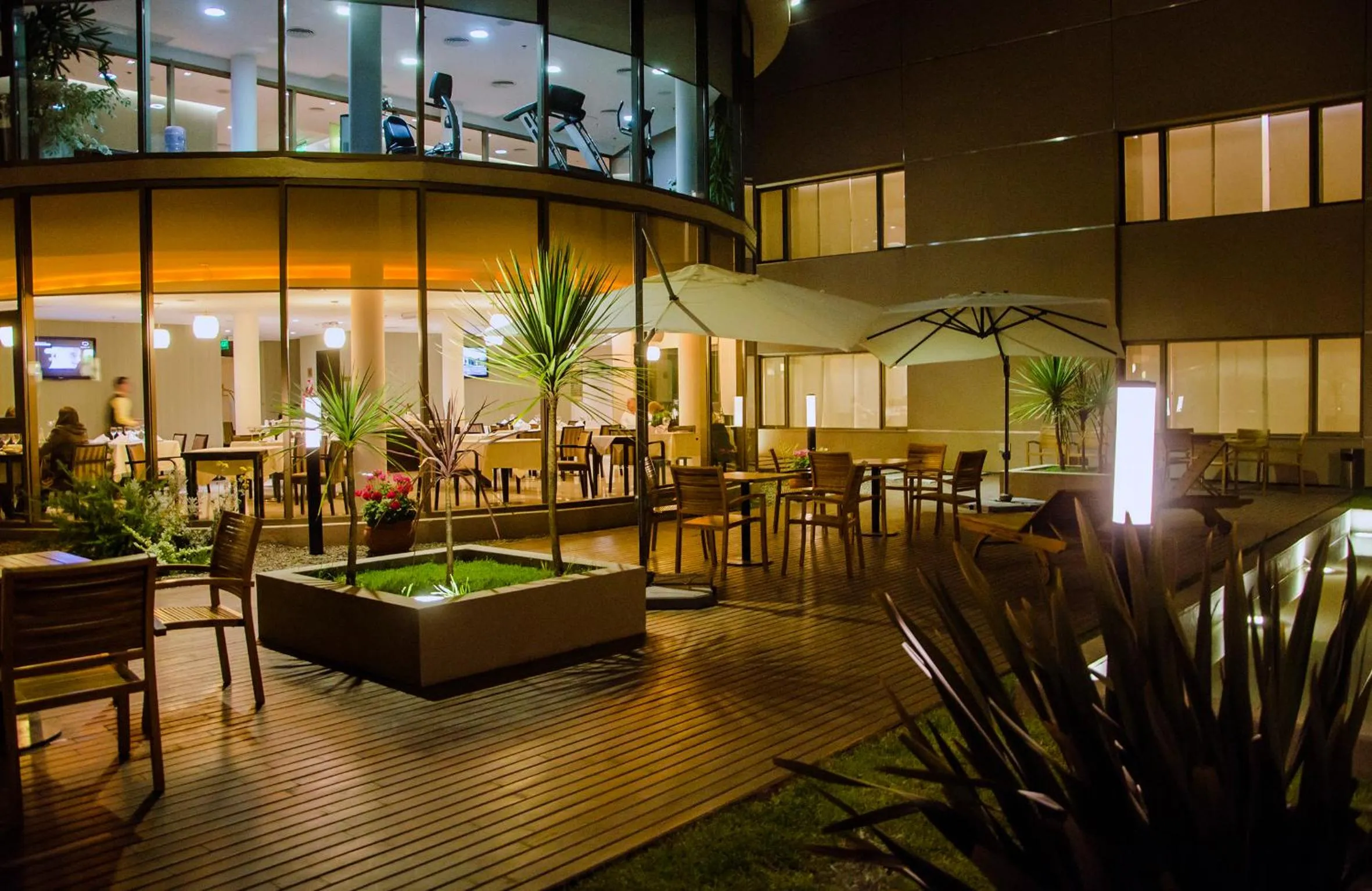 Patio in Hotel y Casino Del Río - General Roca