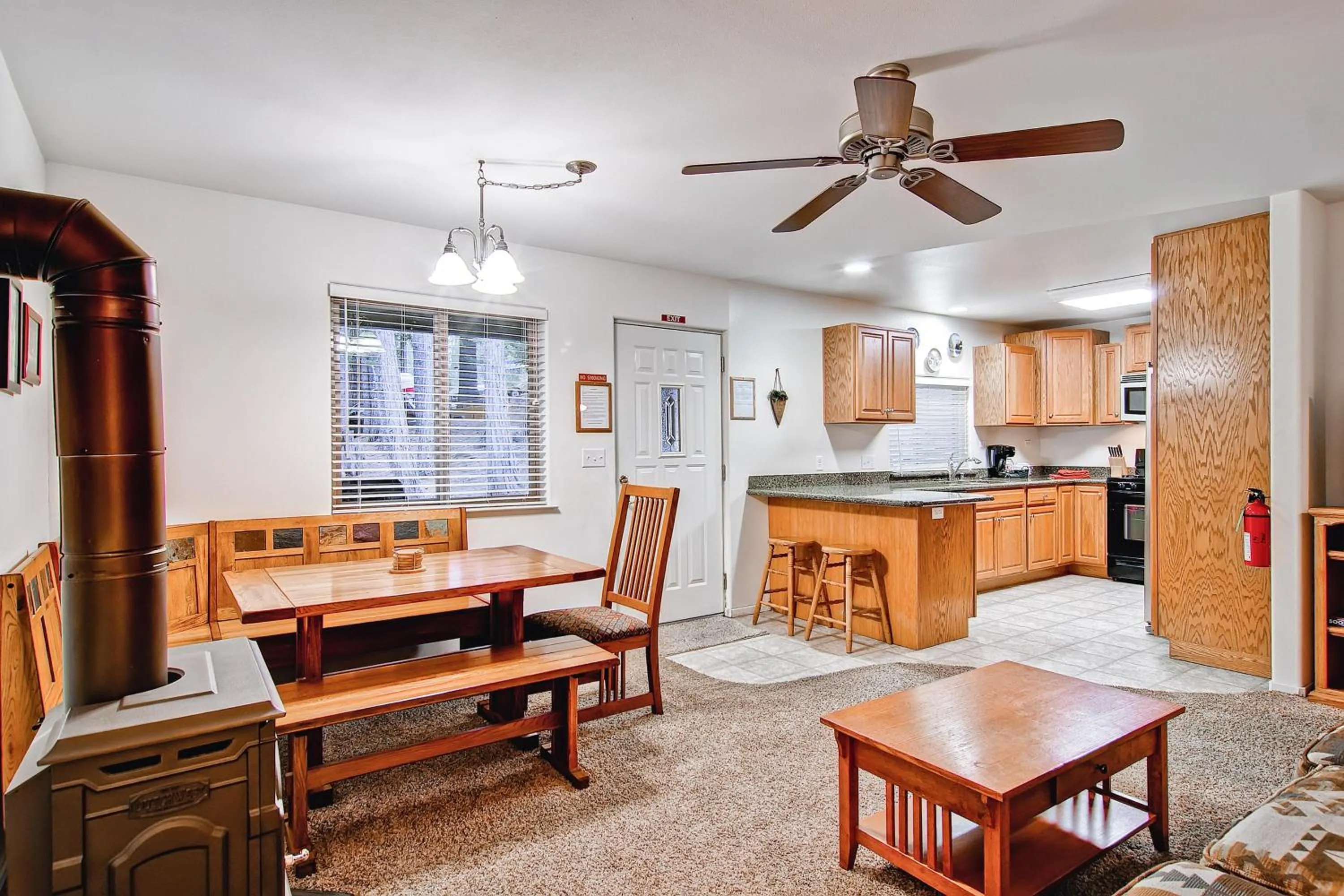 Bears Den & Little Bear