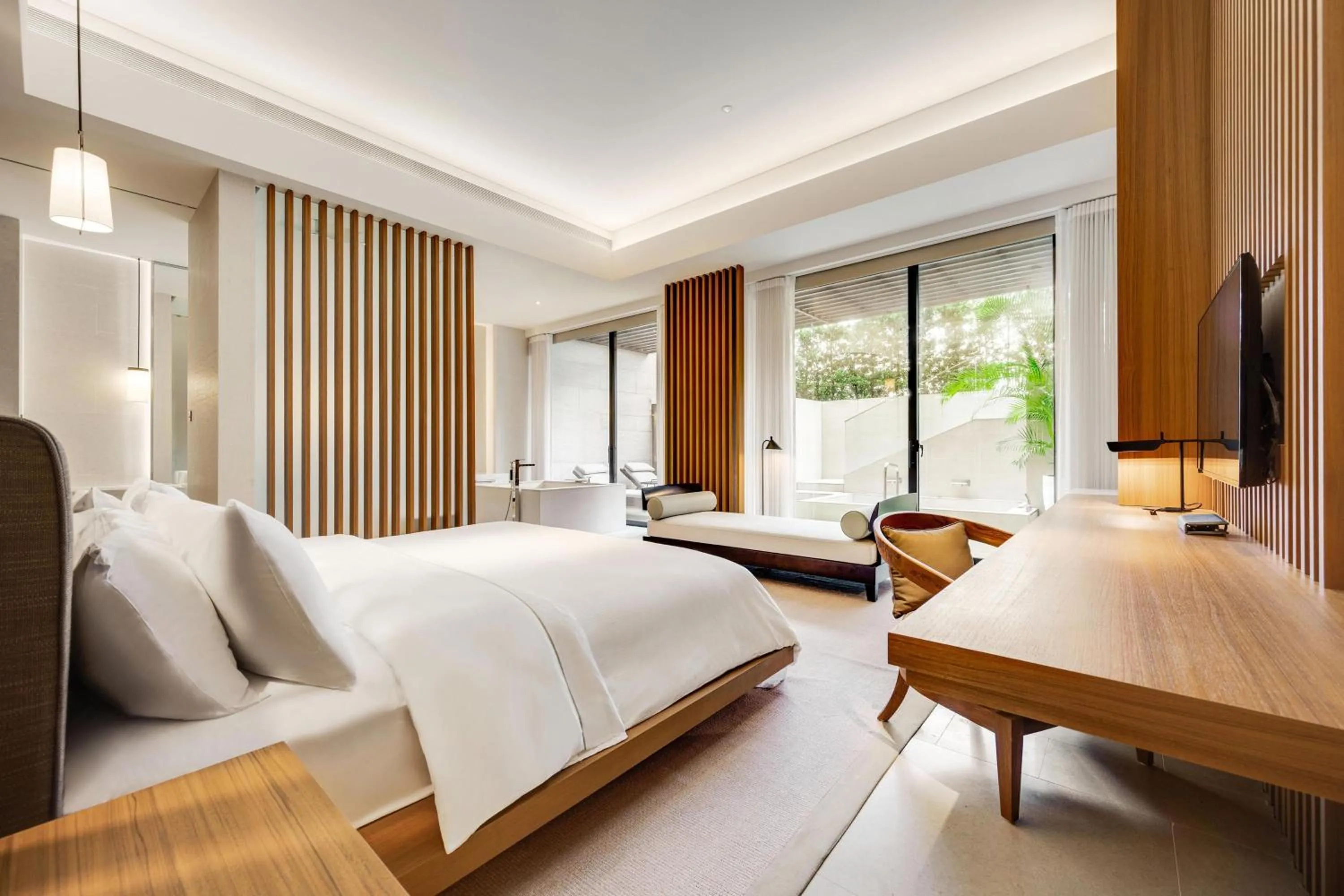 Photo of the whole room, Bed in The Westin Tashee Resort, Taoyuan