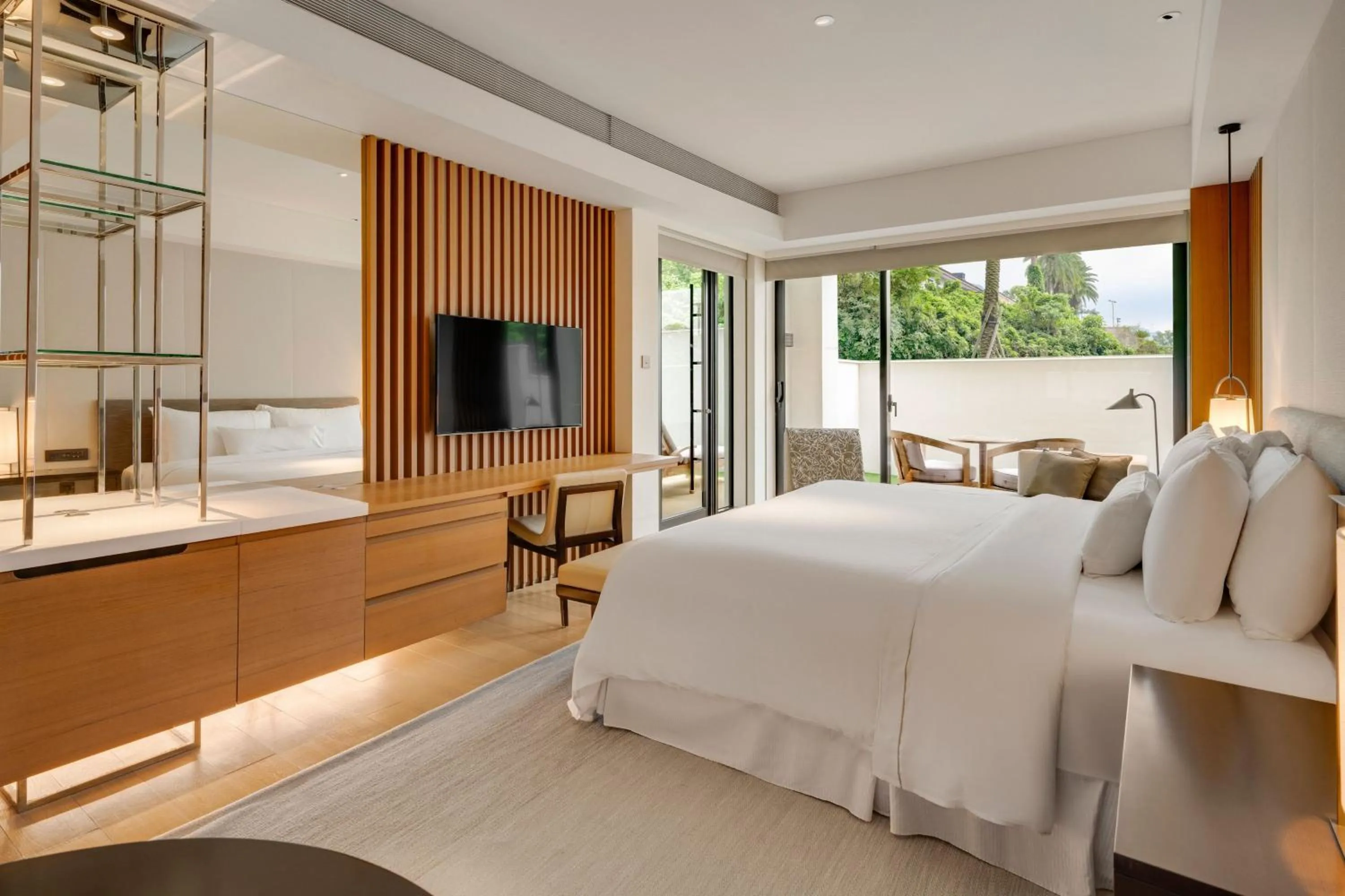 Photo of the whole room, Bed in The Westin Tashee Resort, Taoyuan