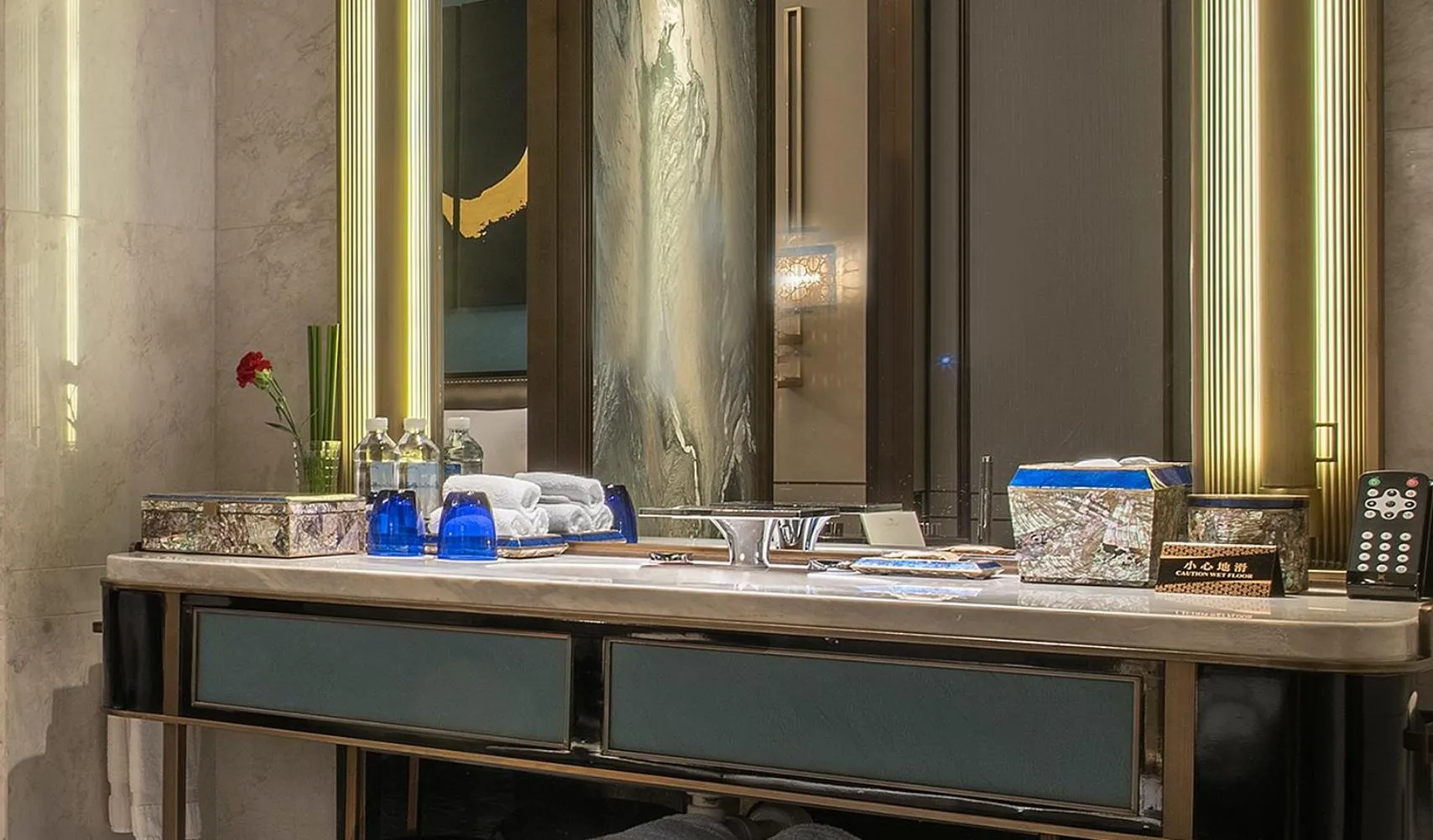 Property building in Wanda Reign Chengdu