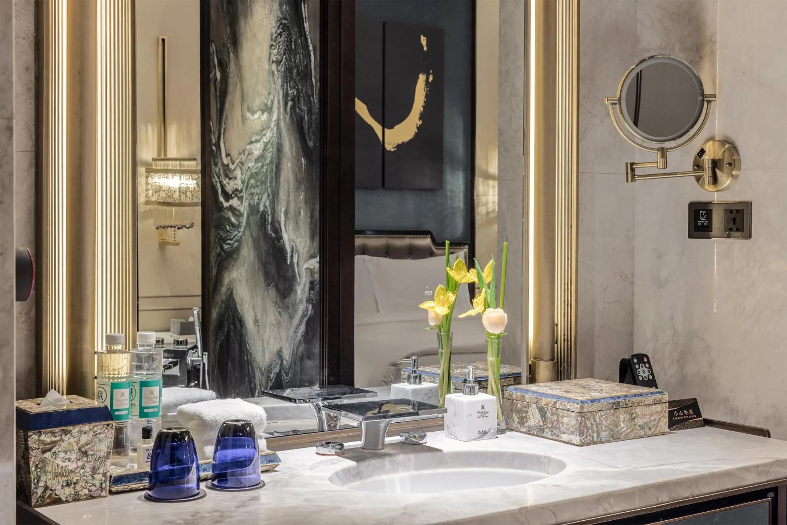 On site in Wanda Reign Chengdu