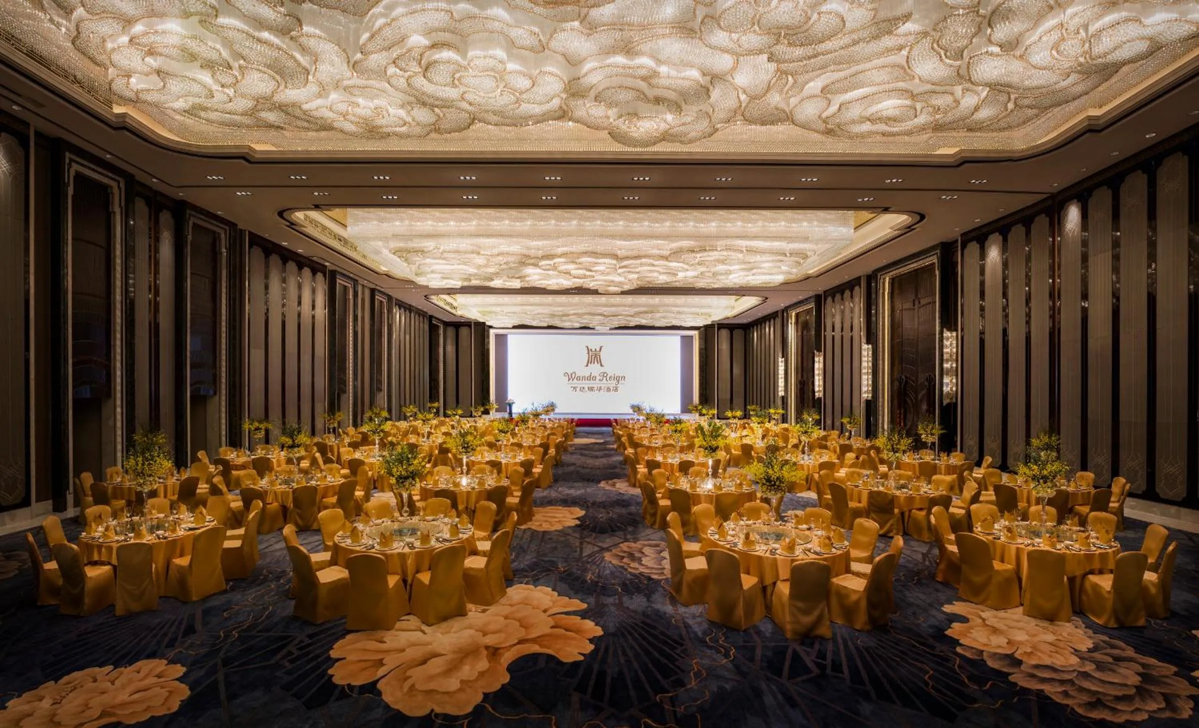 Banquet/Function facilities in Wanda Reign Chengdu