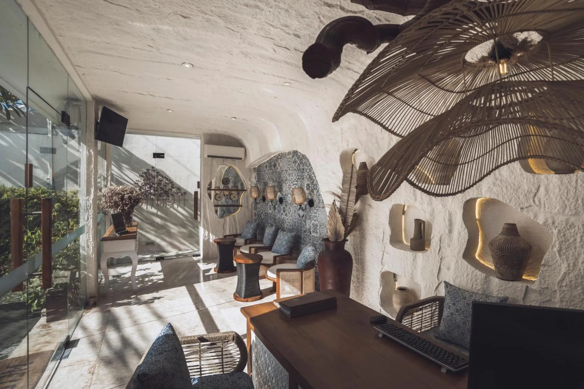 Lobby or reception in Aleva Villa Seminyak by Ini Vie Hospitality