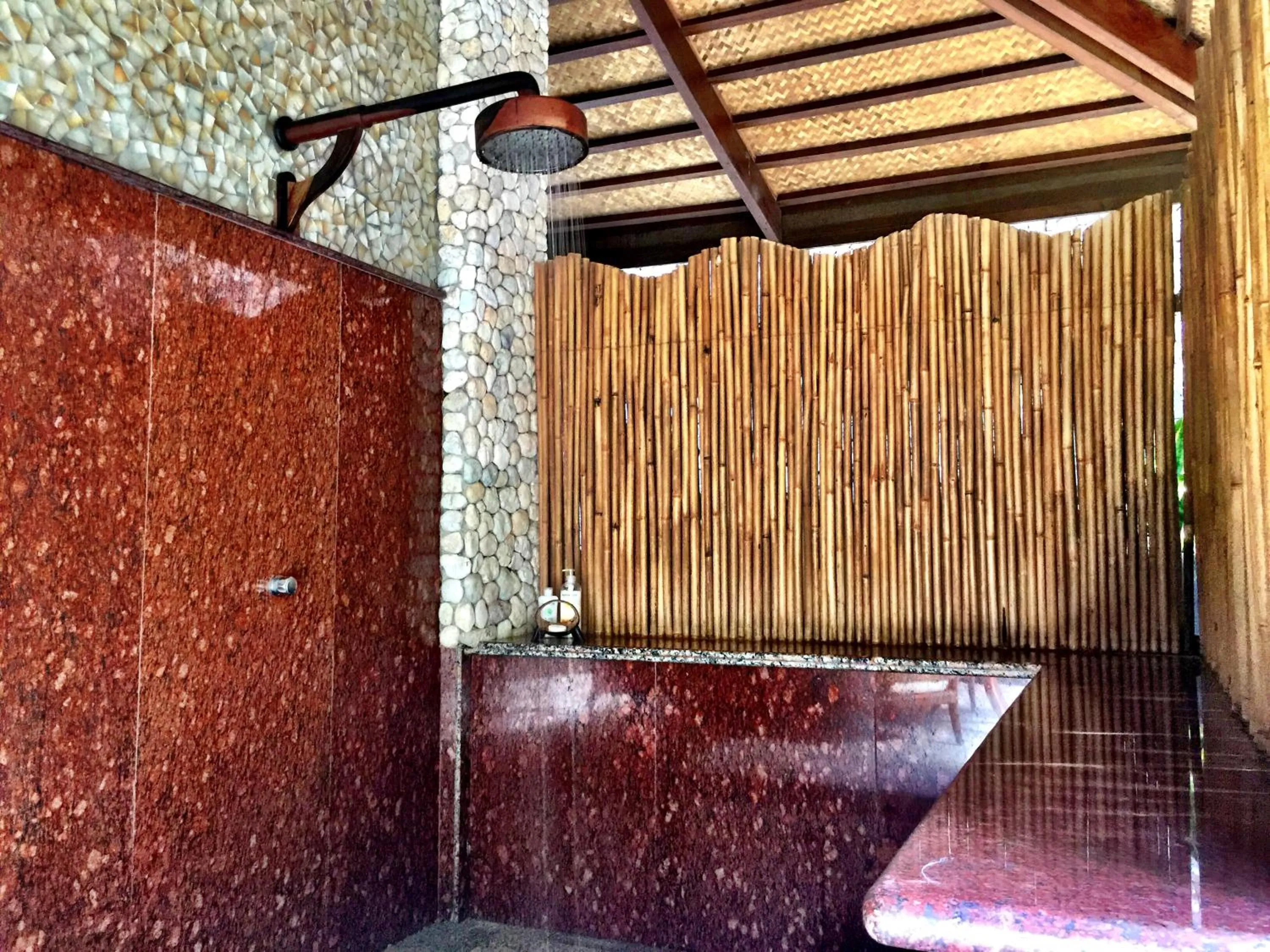 Bathroom in NoaNoa Private Island