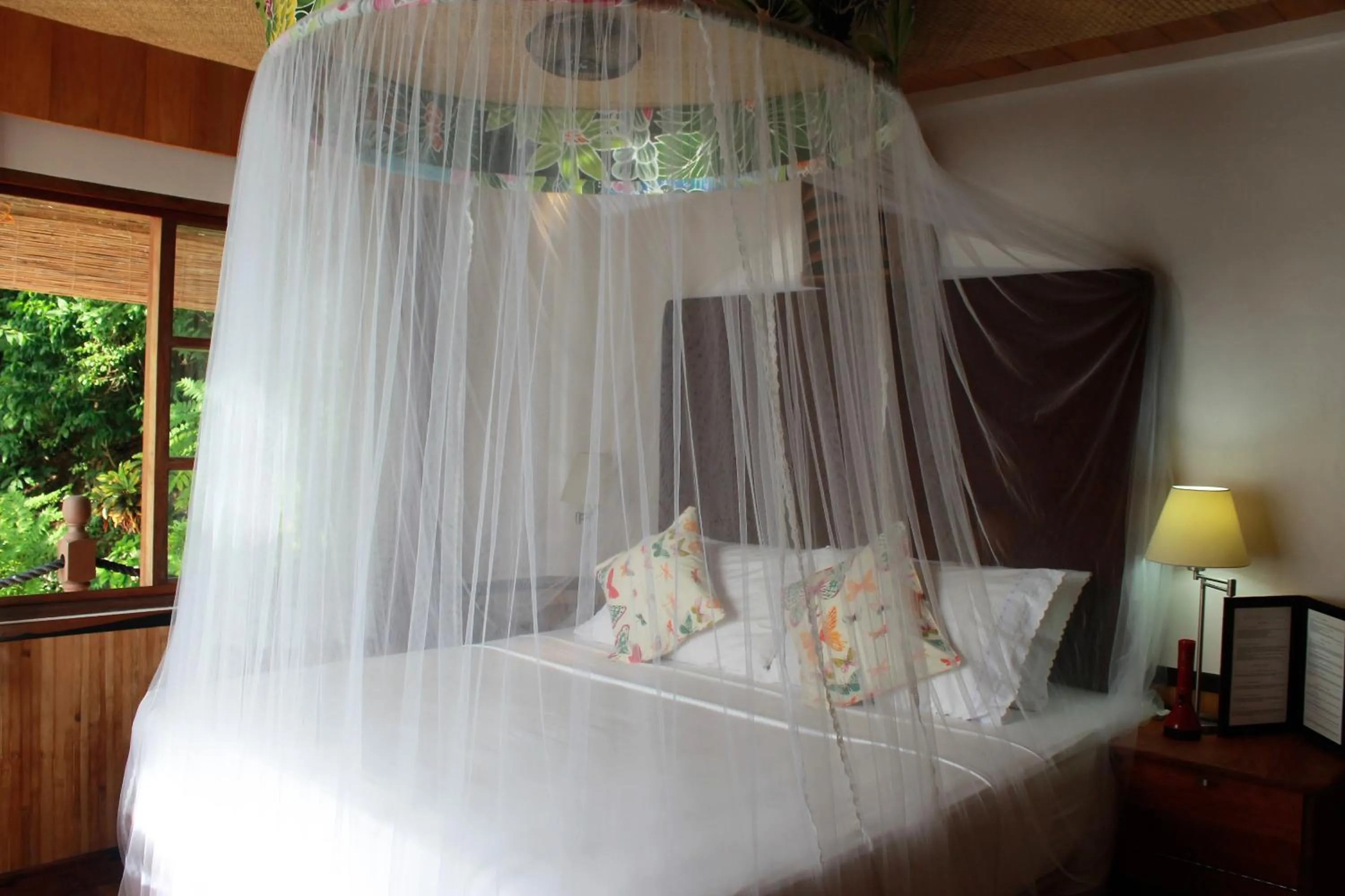 Bed in NoaNoa Private Island