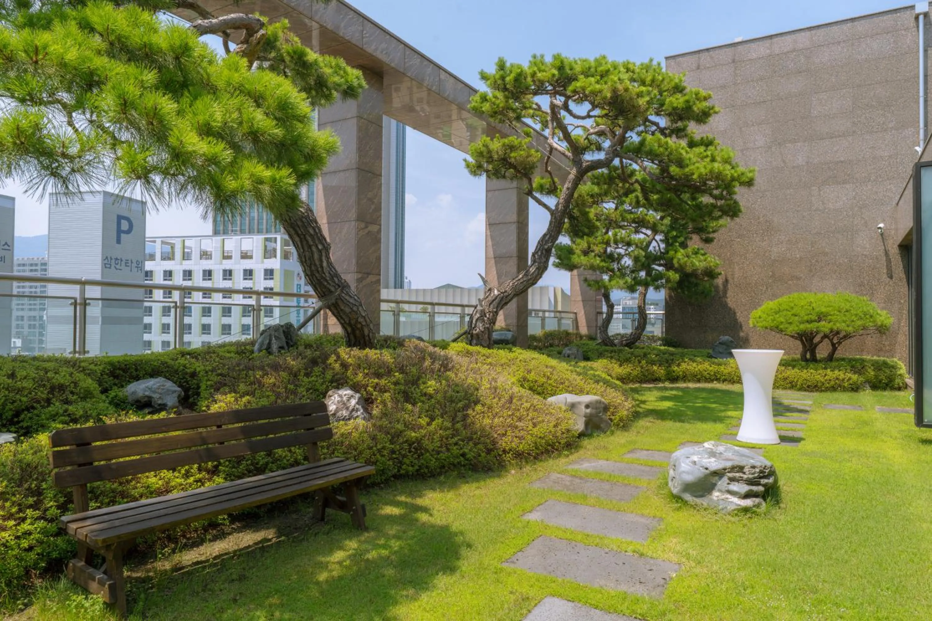 Garden in Arban Hotel