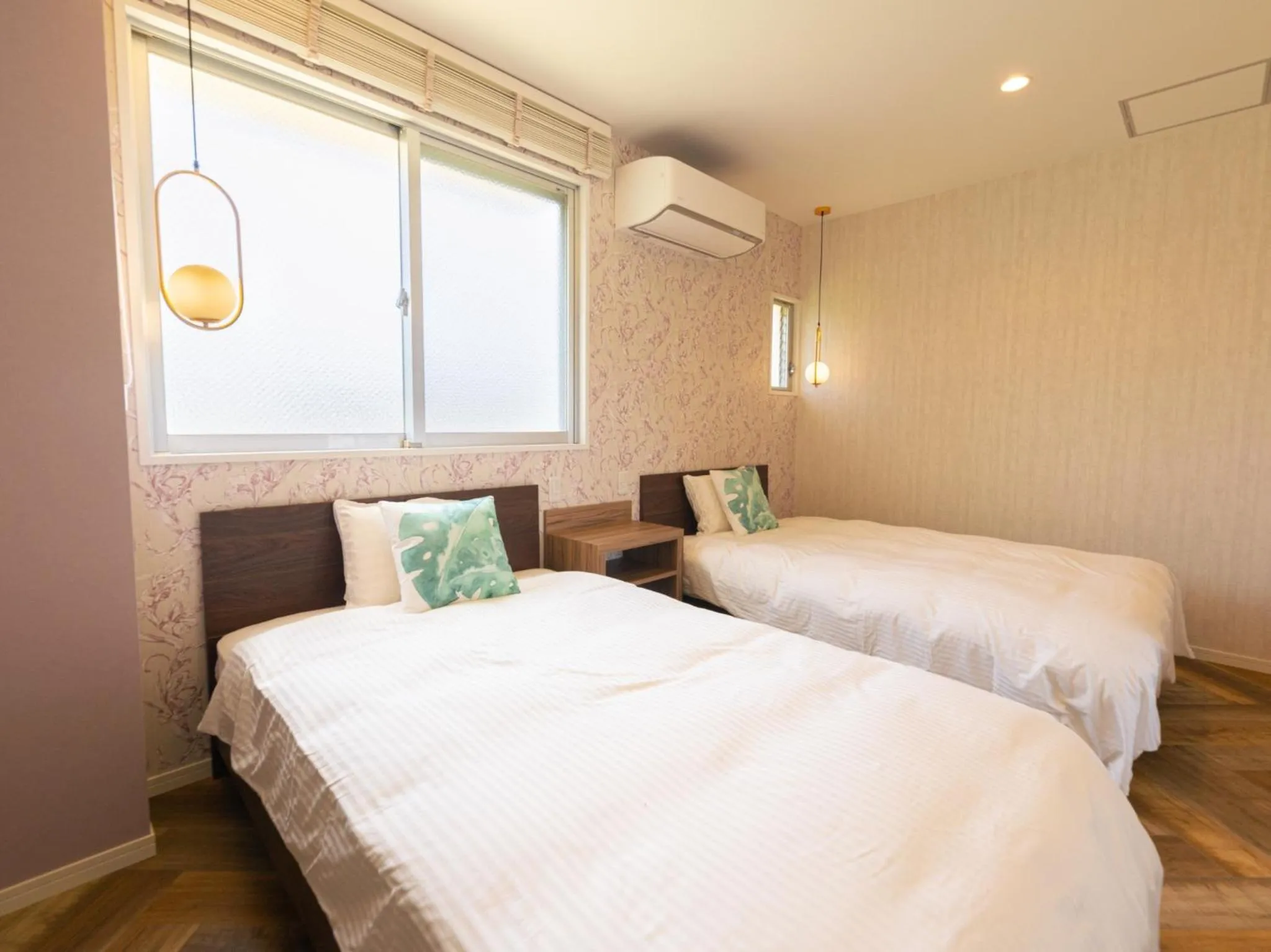 Bedroom, Bed in Lulaliya