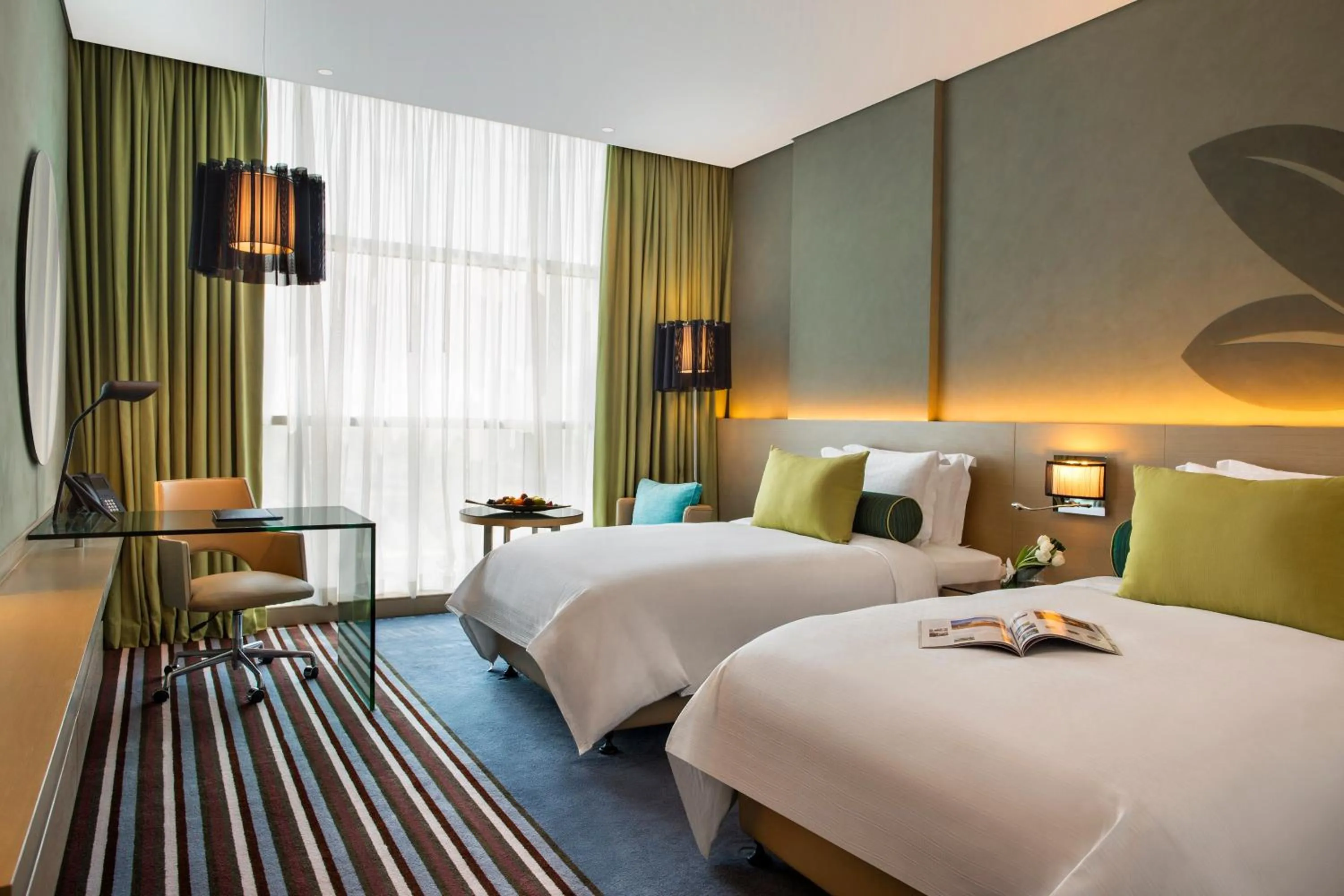 TV and multimedia, Bed in Downtown Rotana