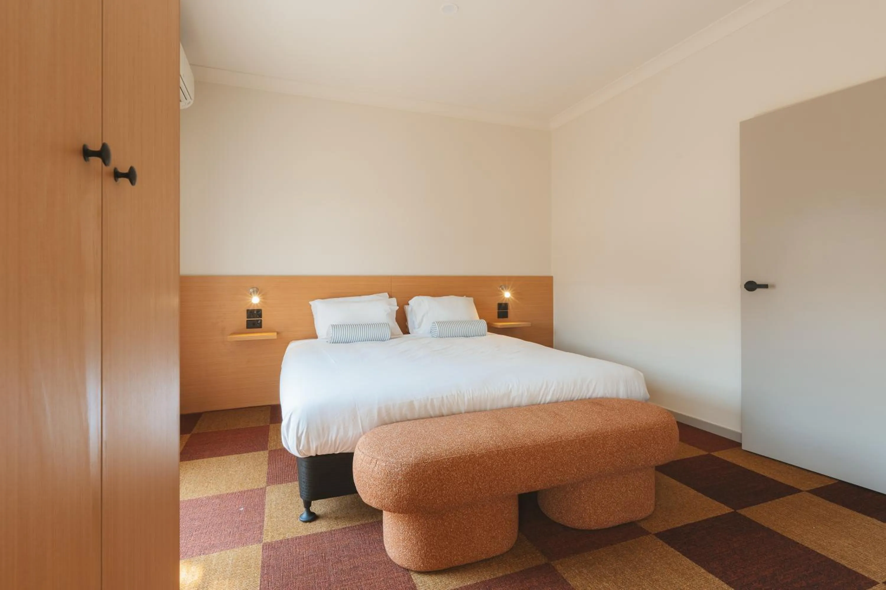 Bedroom, Bed in Hotel Allen