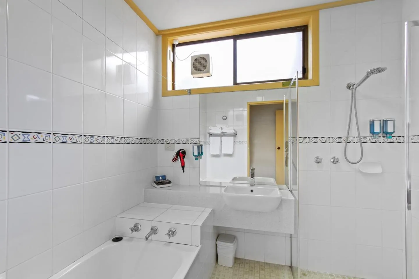 Emmanuel Holiday Apartment